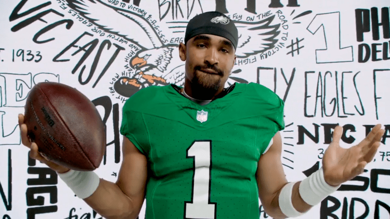 Eagles Unveil Kelly Green Throwback Jerseys Dates