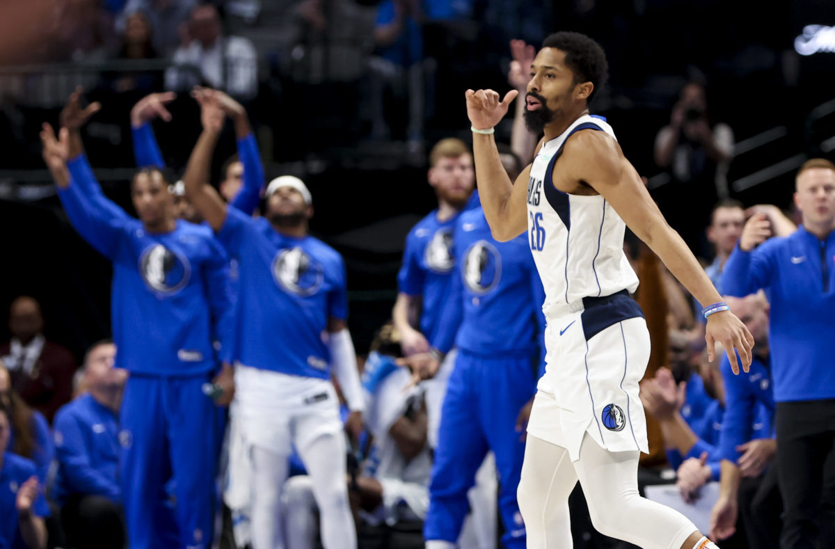 Column The Glaring Weakness That Is Holding The Mavericks Back