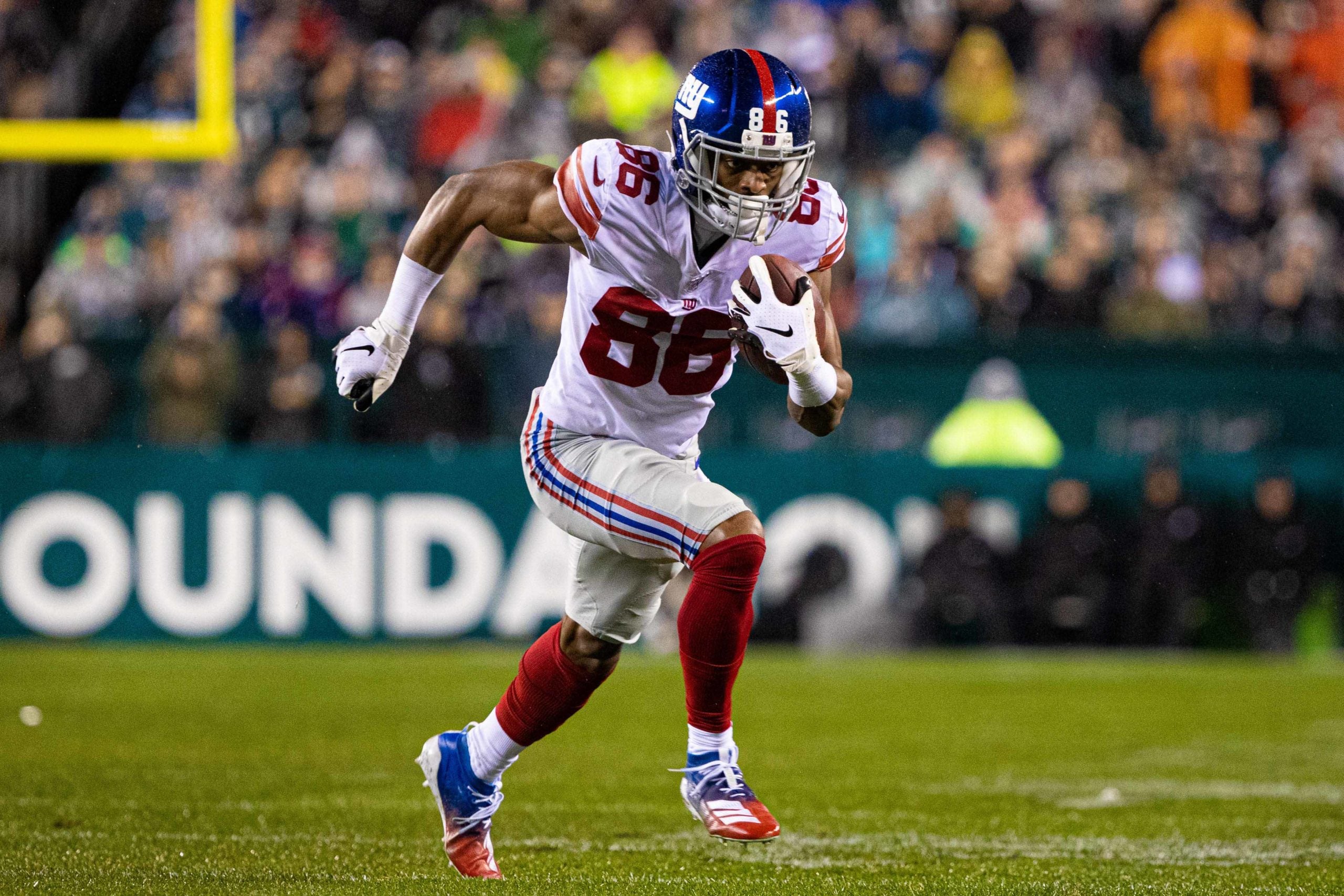 Dec 9, 2019; Philadelphia, PA, USA; New York Giants wide receiver Darius Slayton (86) in action against the Philadelphia Eagles at Lincoln Financial Field. Mandatory Credit: Bill Streicher-USA TODAY Sports