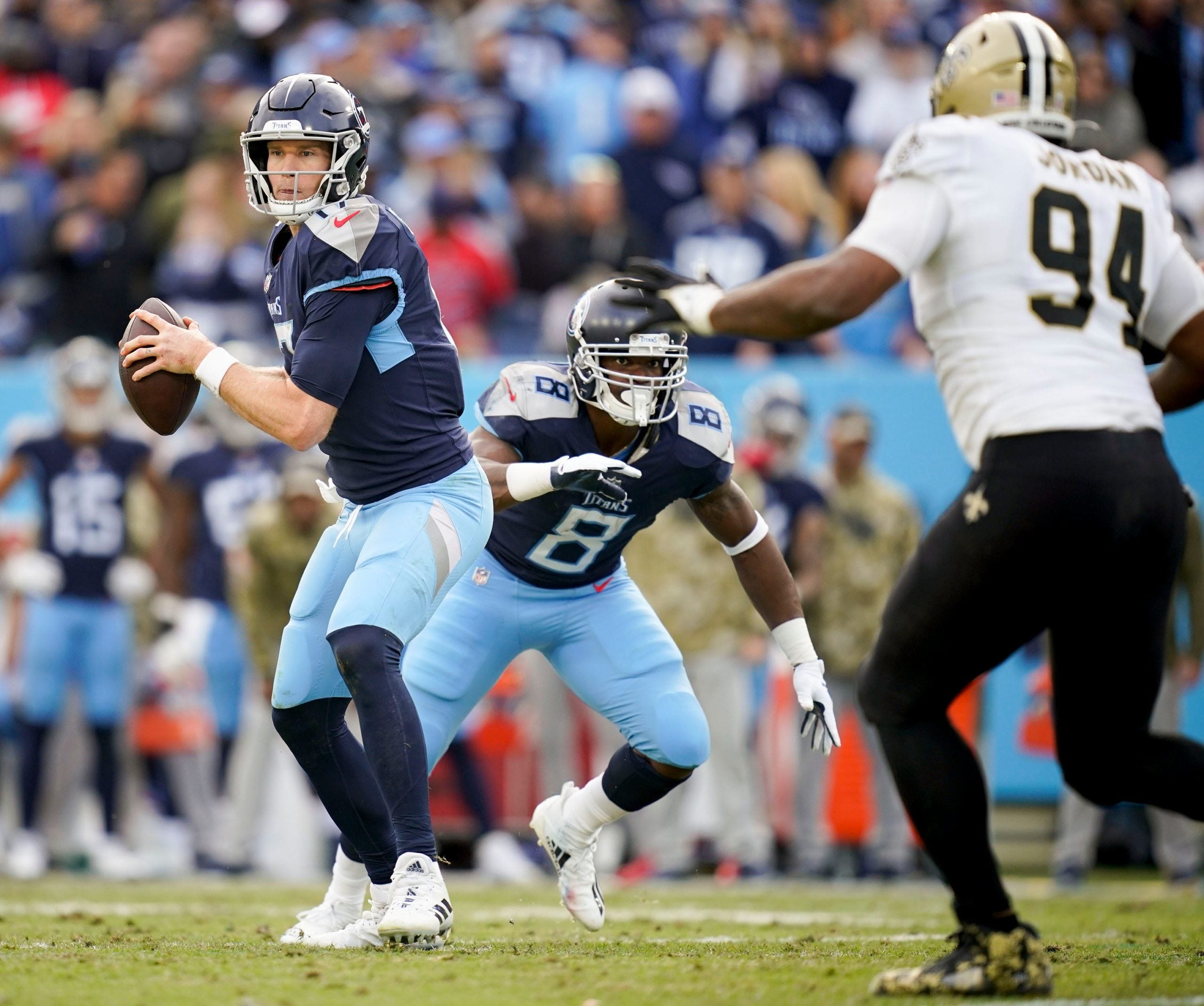 Tennessee Titans quarterback Ryan Tannehill (17) looks for a receiver during the fourth quarter at Nissan Stadium Sunday, Nov. 14, 2021 in Nashville, Tenn. Titans Saints 4168