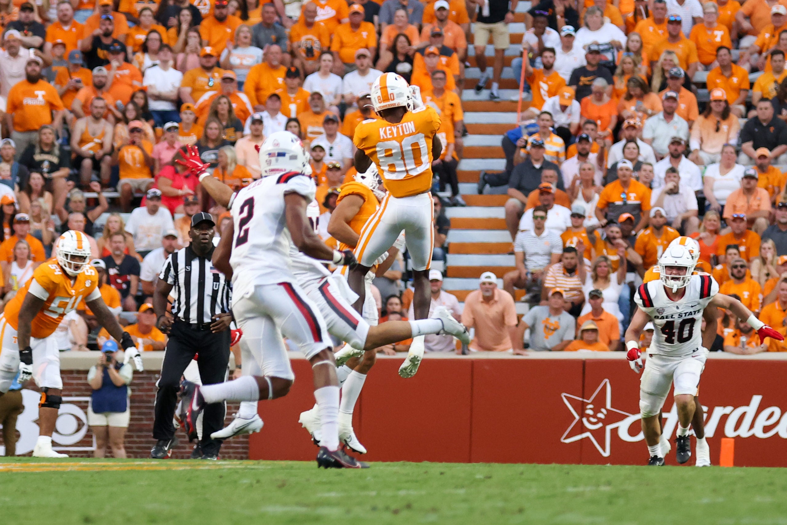 Sep 1, 2022; Knoxville, Tennessee, USA; Tennessee Volunteers wide receiver Ramel Keyton (80) catches the ball against the Ball State Cardinals during the first half at Neyland Stadium. Mandatory Credit: Randy Sartin-USA TODAY Sports