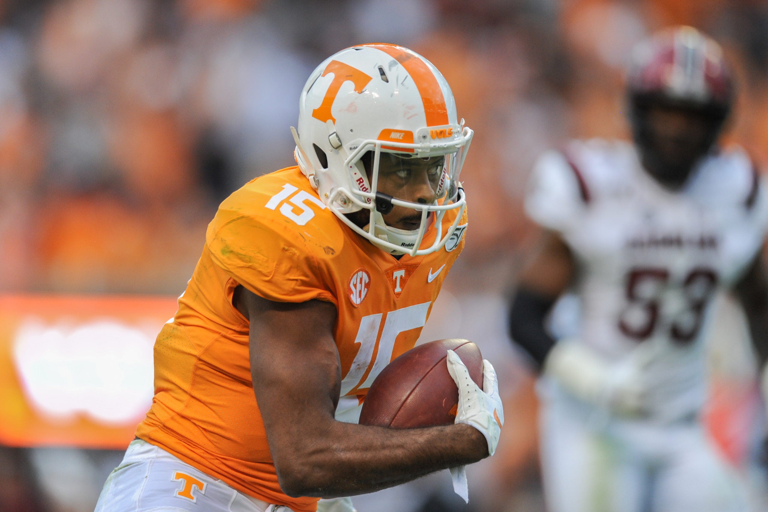 Oct 26, 2019; Knoxville, TN, USA; Tennessee Volunteers wide receiver Jauan Jennings (15) runs for a touchdown against the South Carolina Gamecocks during the first half at Neyland Stadium. Mandatory Credit: Randy Sartin-USA TODAY Sports