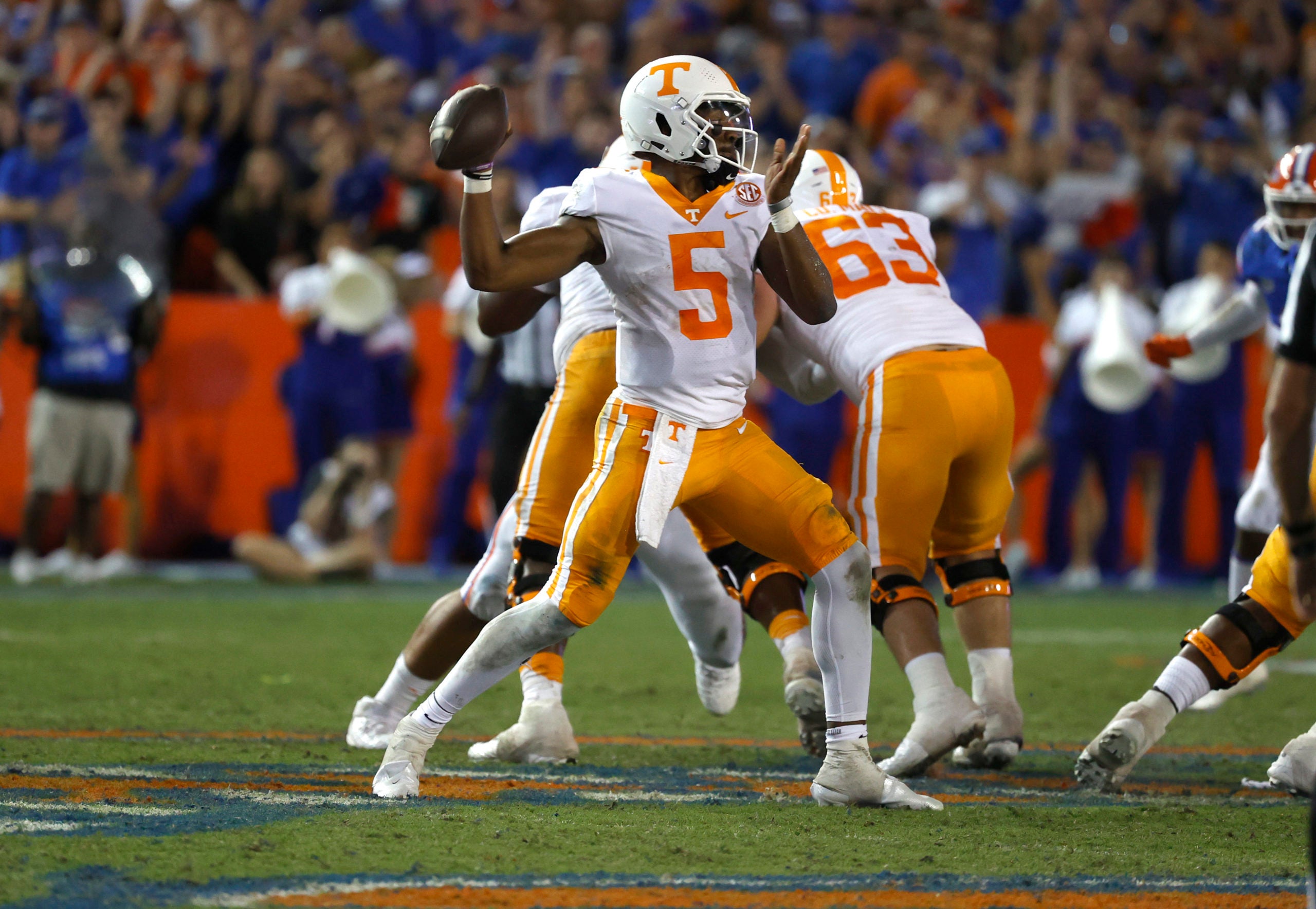Sep 25, 2021; Gainesville, Florida, USA; Tennessee Volunteers quarterback Hendon Hooker (5) throws the ball against the Florida Gators during the third quarter at Ben Hill Griffin Stadium. Mandatory Credit: Kim Klement-USA TODAY Sports