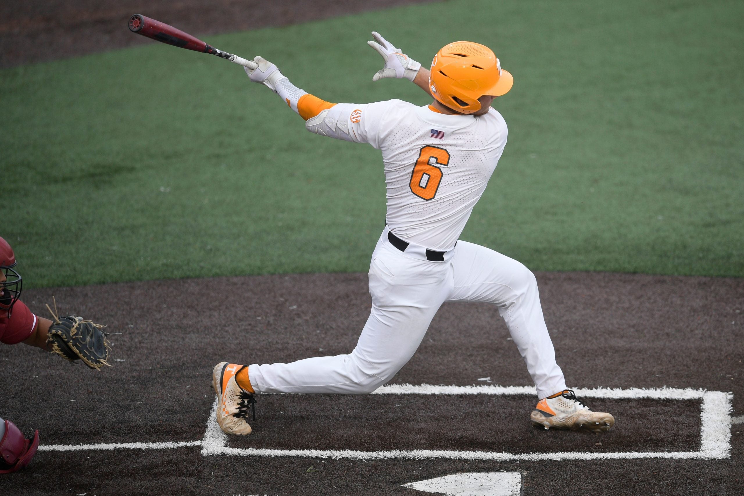 Tennessee catcher/outfielder Evan Russell (6) swings during a game at Lindsey Nelson Stadium in Knoxville, Tenn. on Friday, April 15, 2022. Kns Vols Baseball Alabama