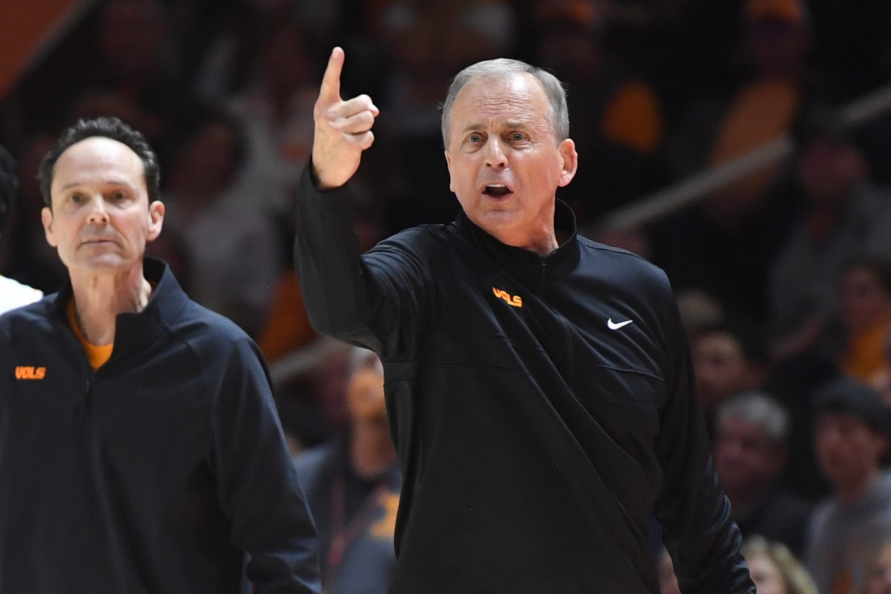Tennessee head coach Rick Barnes yells to officials during a basketball game between Tennessee and Auburn at Thompson-Boling Arena in Knoxville, Tenn., Saturday, Feb. 26, 2022. Volsauburn0226 0486