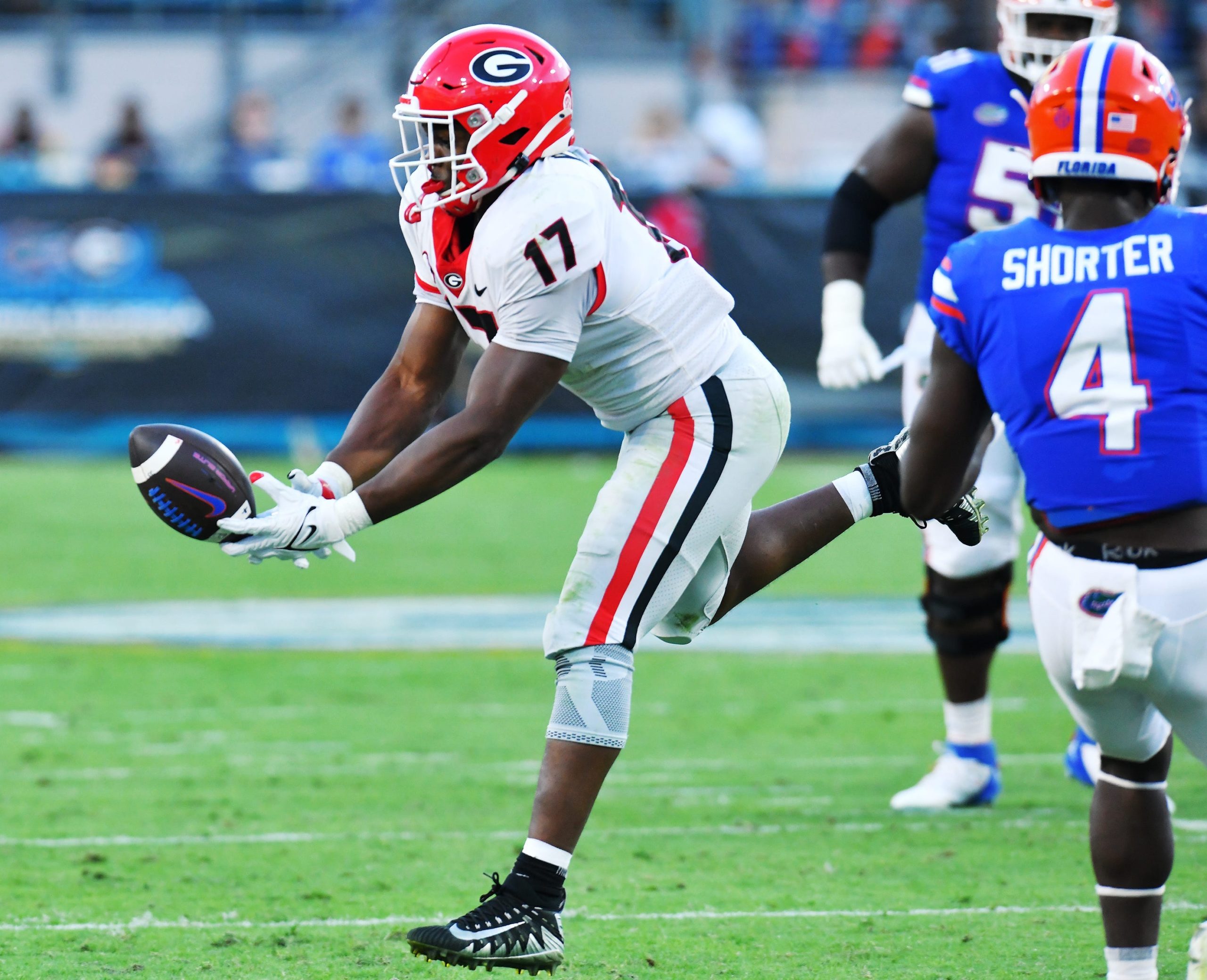 Georgia Bulldogs linebacker Nakobe Dean (17) almost intercepts a late fourth quarter Florida pass near the end zone. The Florida Gators fell to the Georgia Bulldogs 34 to 7.in Jacksonville, Florida Saturday, October 30, 2021. [Bob Self/Florida Times-Union] Syndication Gainesville Sun
