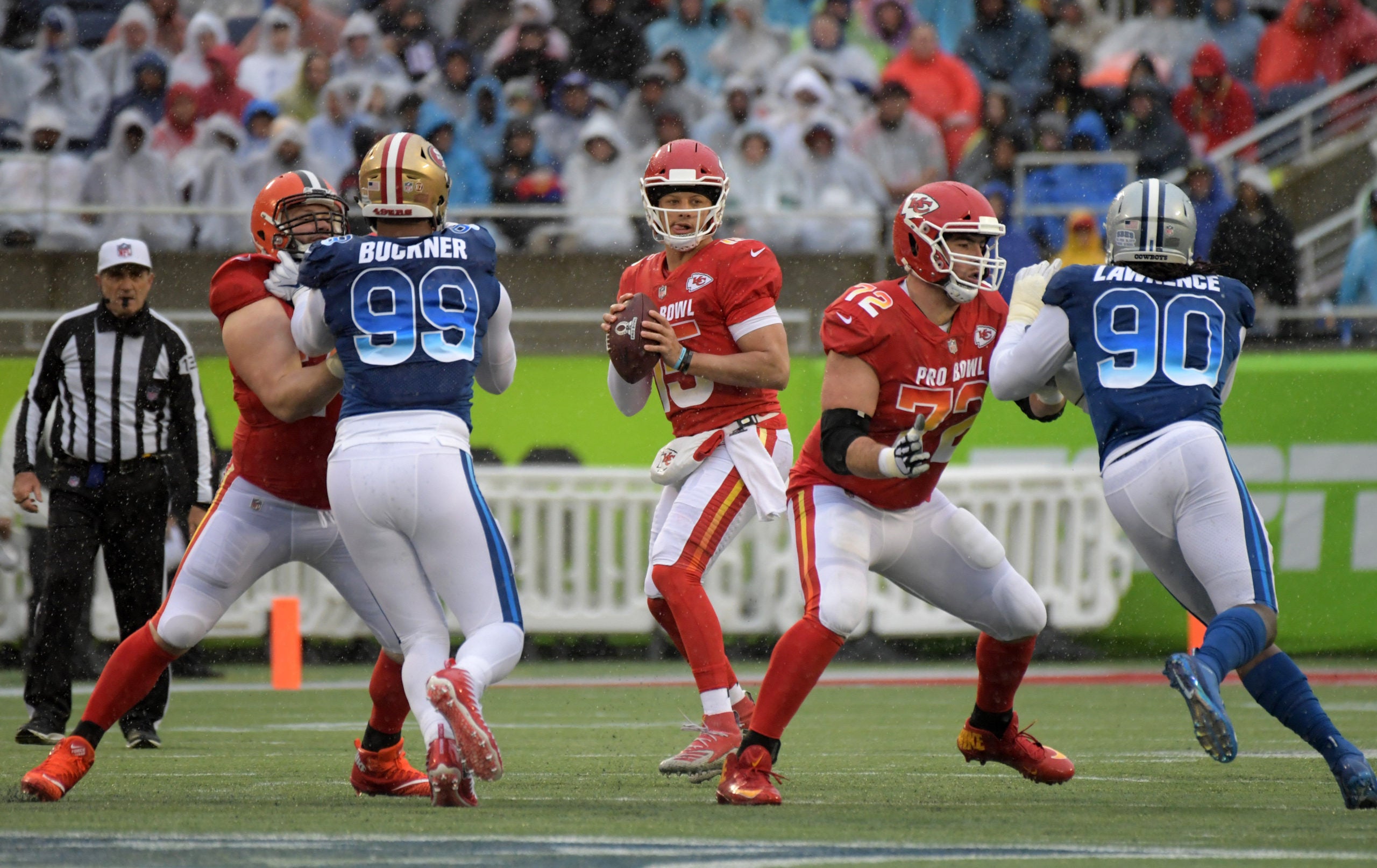 Jan 27, 2019; Orlando, FL, USA; AFC quarterback Patrick Mahomes of the Kansas City Chiefs (15) throws a pass against the NFC in the NFL Pro Bowl football game at Camping World Stadium. Mandatory Credit: Kirby Lee-USA TODAY Sports