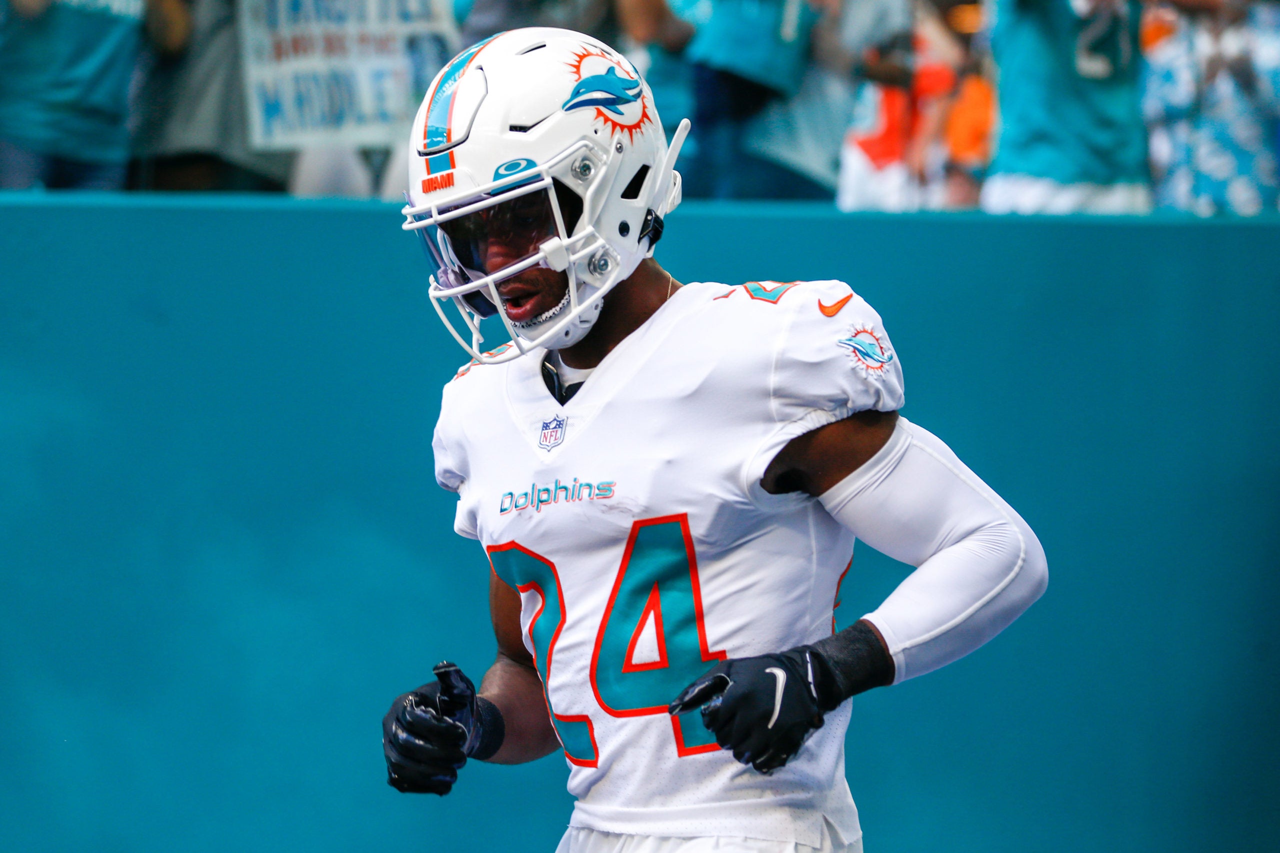 Dec 5, 2021; Miami Gardens, Florida, USA; Miami Dolphins cornerback Byron Jones (24) takes on the field prior the game against the New York Giants at Hard Rock Stadium. Mandatory Credit: Sam Navarro-USA TODAY Sports