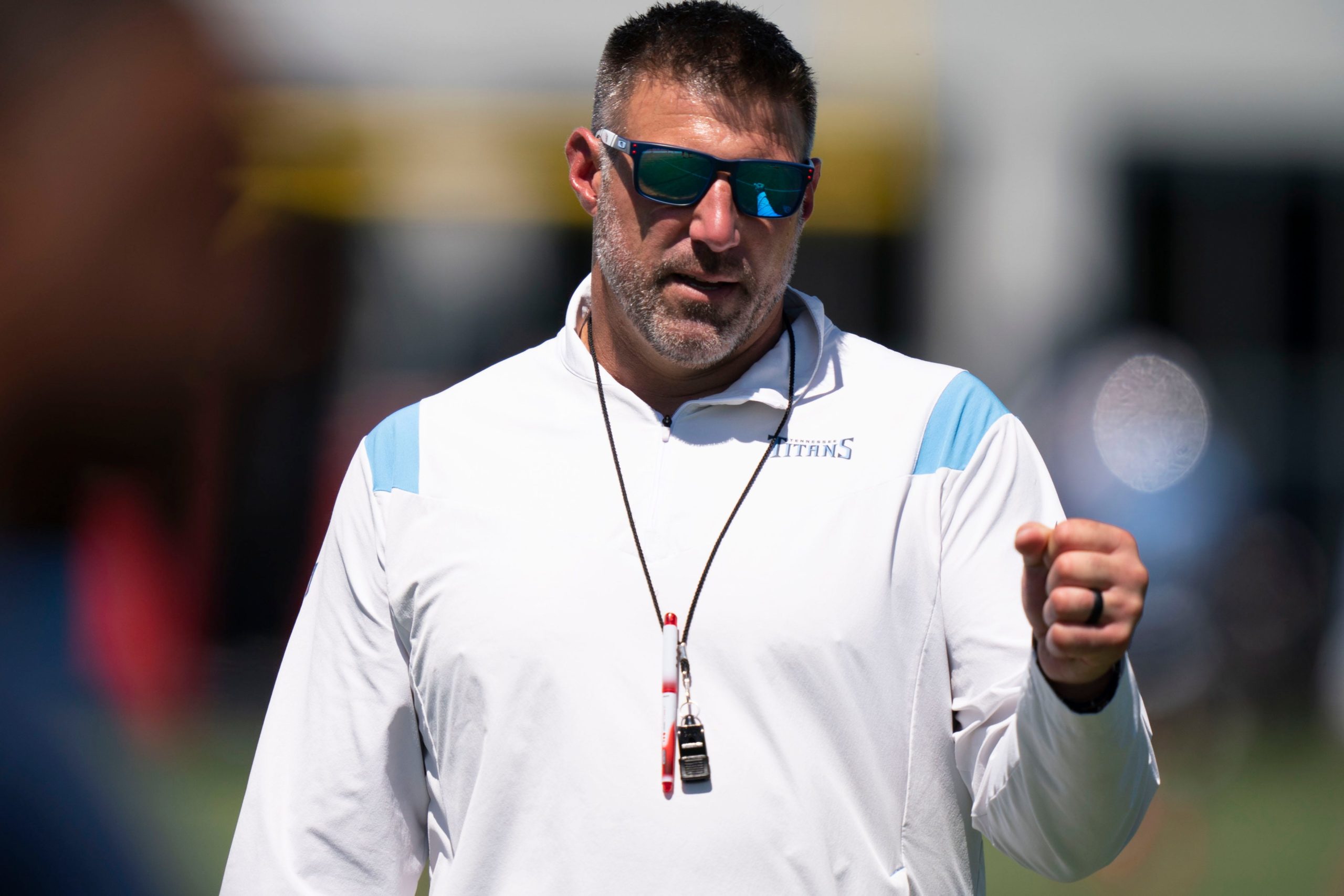 Tennessee Titans head coach Mike Vrabel gives instructions to his players during a training camp practice at Ascension Saint Thomas Sports Park Saturday, Aug. 13, 2022, in Nashville, Tenn. Nas 0813 Titans 026