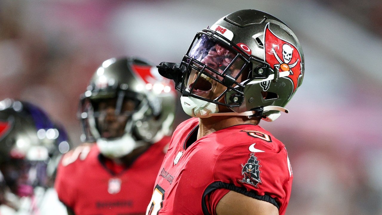 Buccaneers, Joe Tryon-Shoyinka