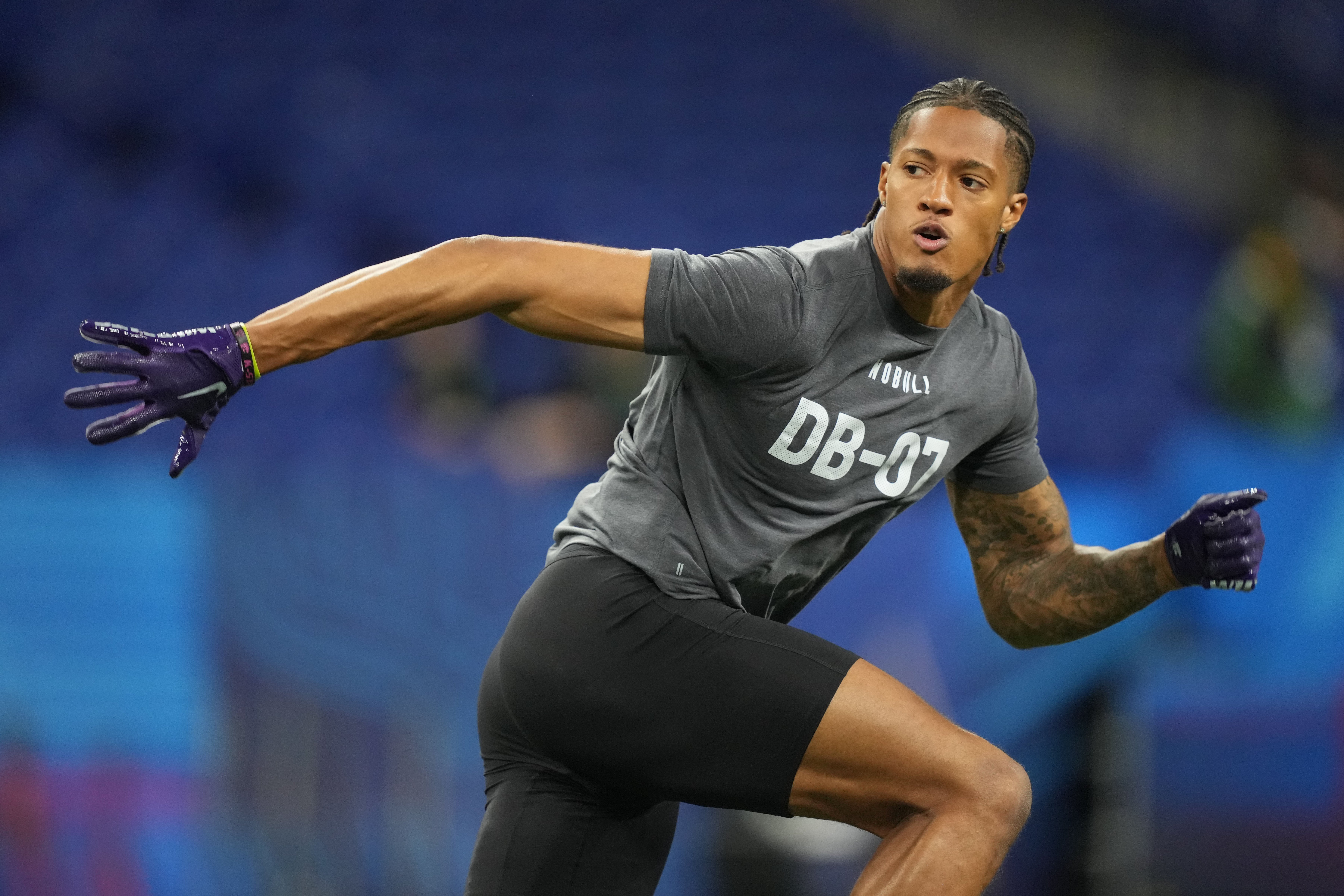 Mar 3, 2023; Indianapolis, IN, USA; Kansas State defensive back Juju Brents (DB07) participates in drills at Lucas Oil Stadium.