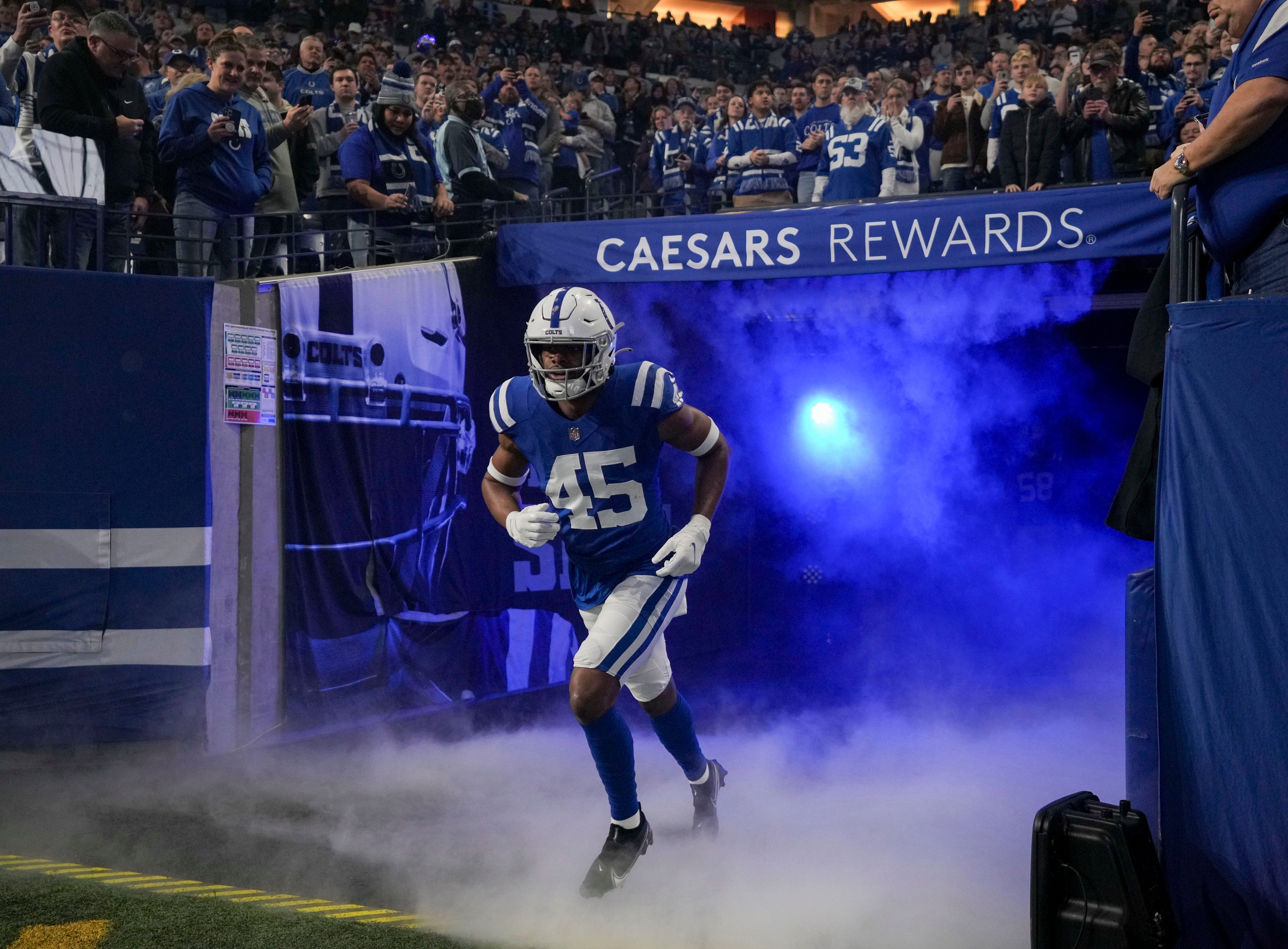 Indianapolis Colts linebacker E.J. Speed (45) takes the field Sunday, Jan. 8, 2023, before a game against the Houston Texans at Lucas Oil Stadium in Indianapolis.