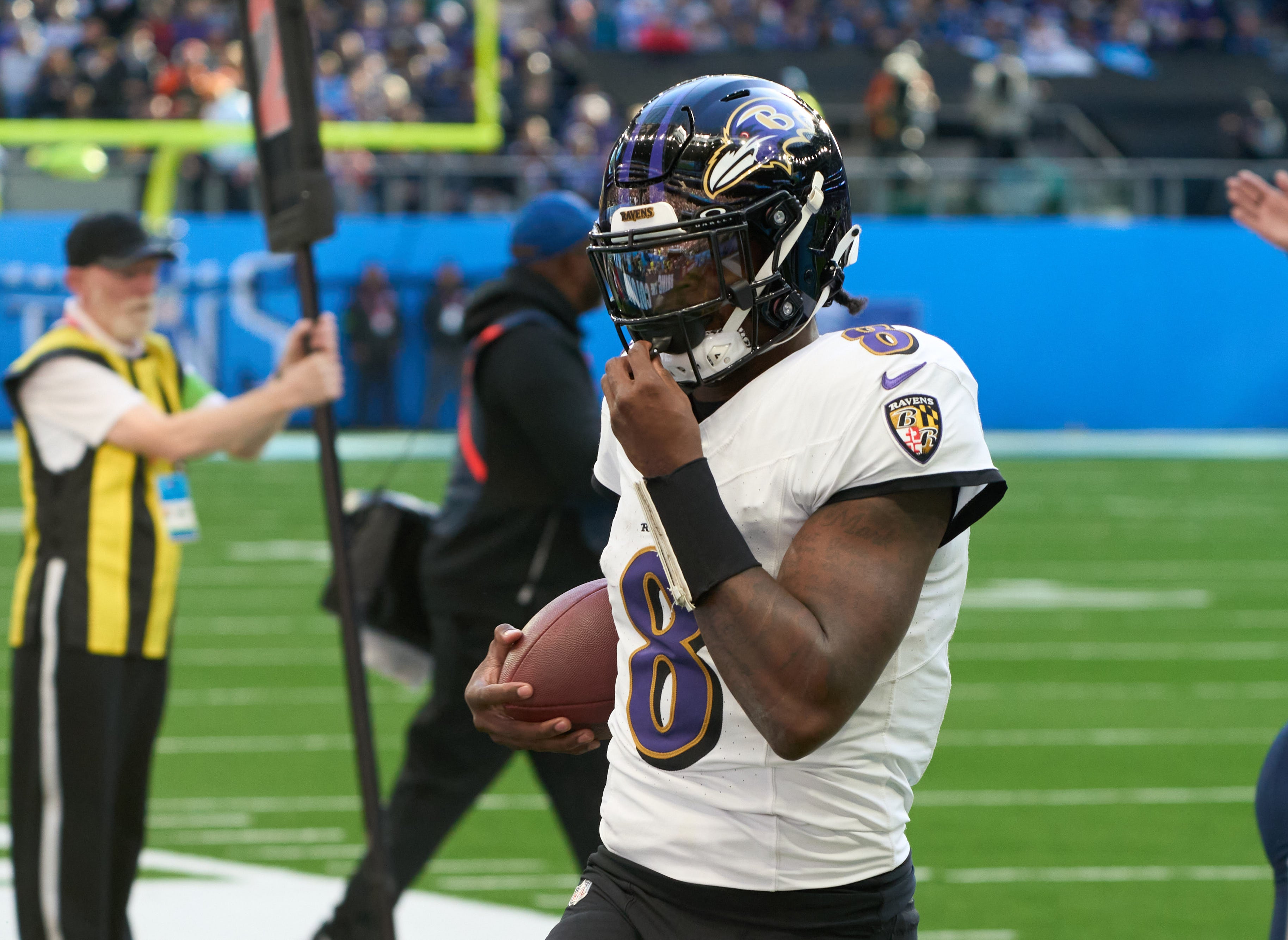  Baltimore Ravens quarterback Lamar Jackson (8) out of bounds during the first half of an NFL International Series game at Tottenham Hotspur Stadium. Mandatory Credit: Peter van den Berg-USA TODAY