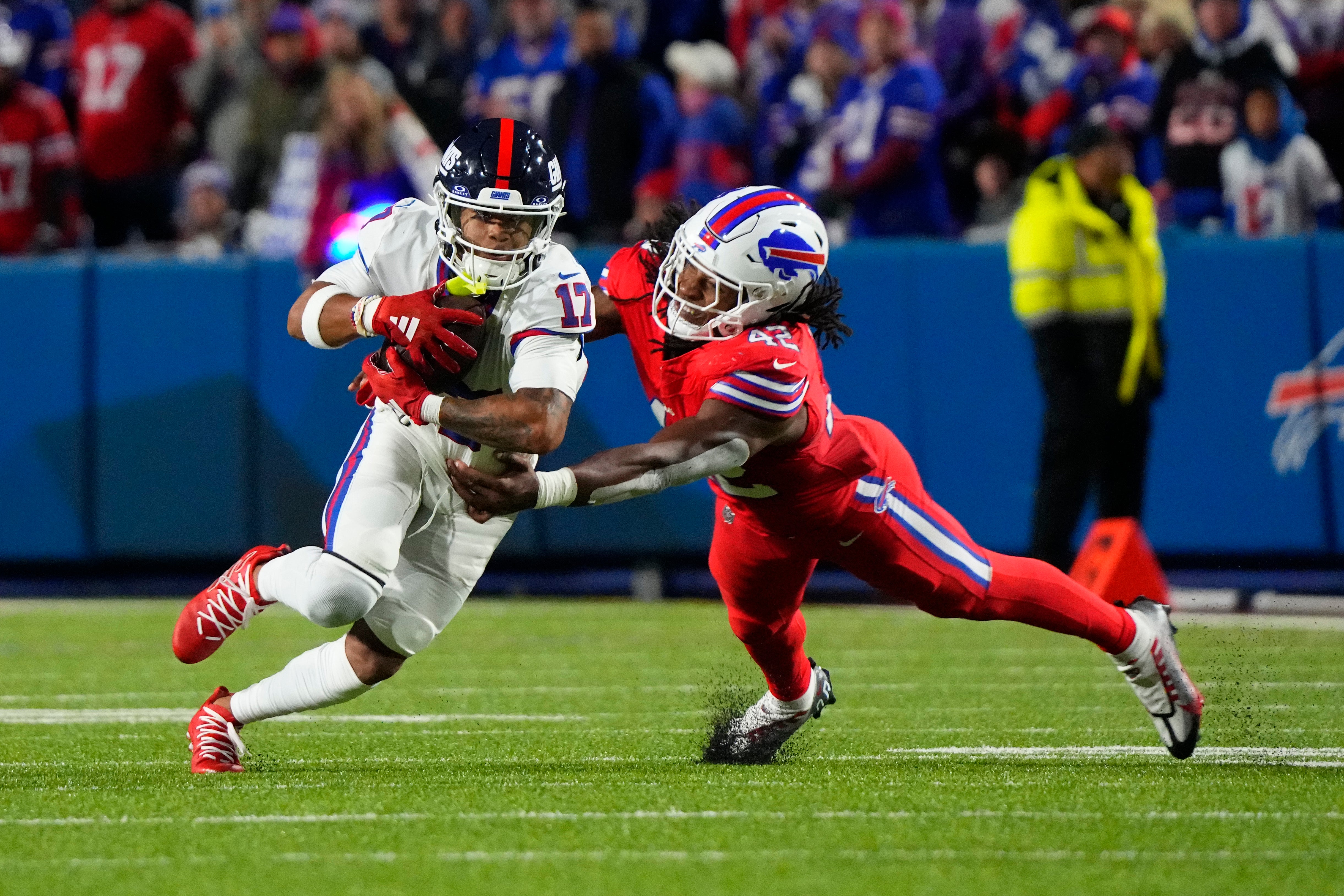 Buffalo Bills LB Dorian Williams making a tackle in the win over the New York Giants
