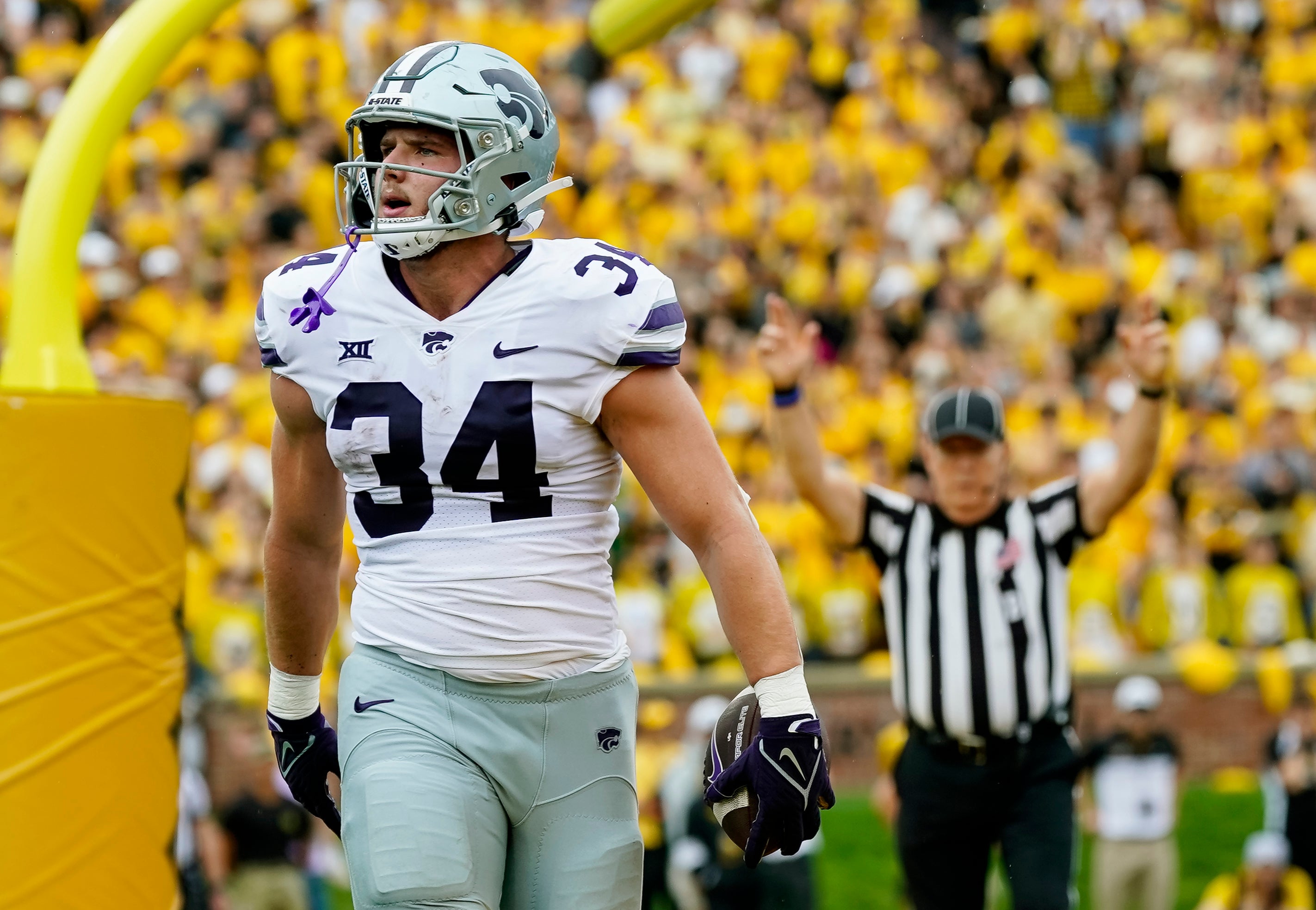 Sep 16, 2023; Columbia, Missouri, USA; Kansas State Wildcats tight end Ben Sinnott (34) celebrates after scoring a touchdown during the second half against the Missouri Tigers at Faurot Field at Memorial Stadium.
