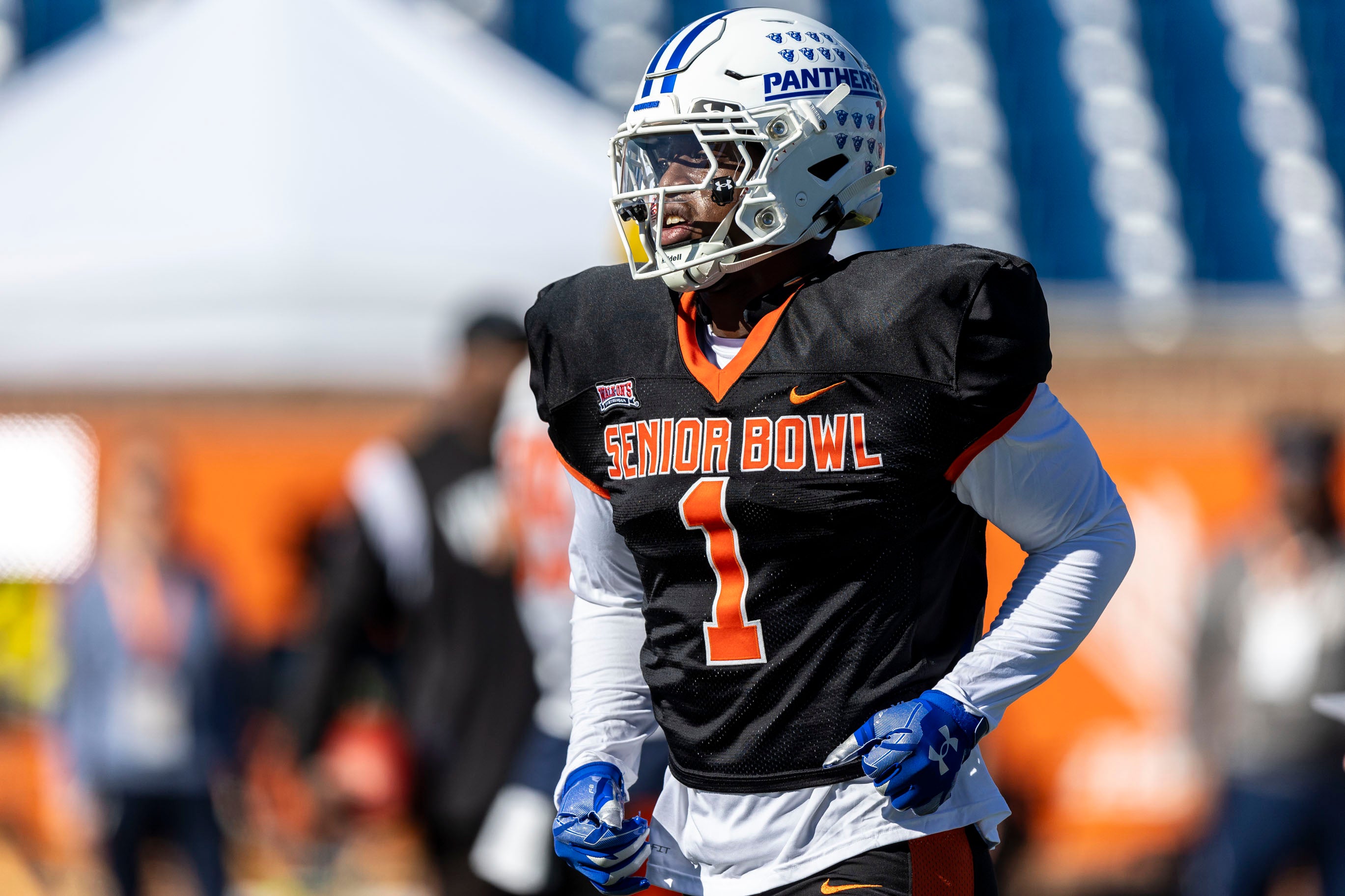 Jan 31, 2024; Mobile, AL, USA; National linebacker Jontrey Hunter of Georgia State (1) gets set on a play during practice for the National team at Hancock Whitney Stadium.