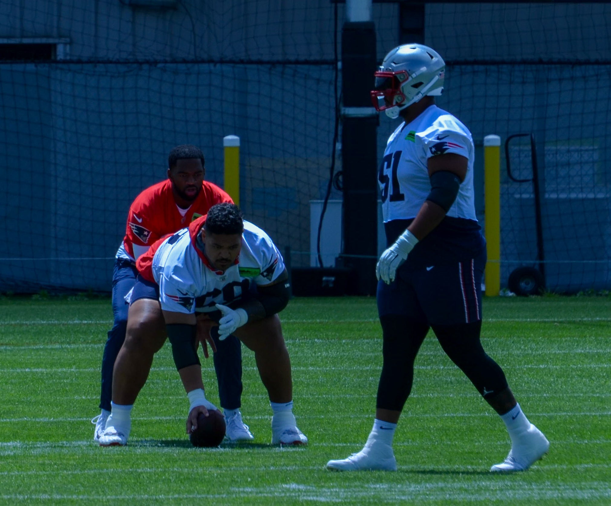 Patriots OL Atonio Mafi practices taking snaps as a center with QB Jacoby Brissett - May 29, 2024