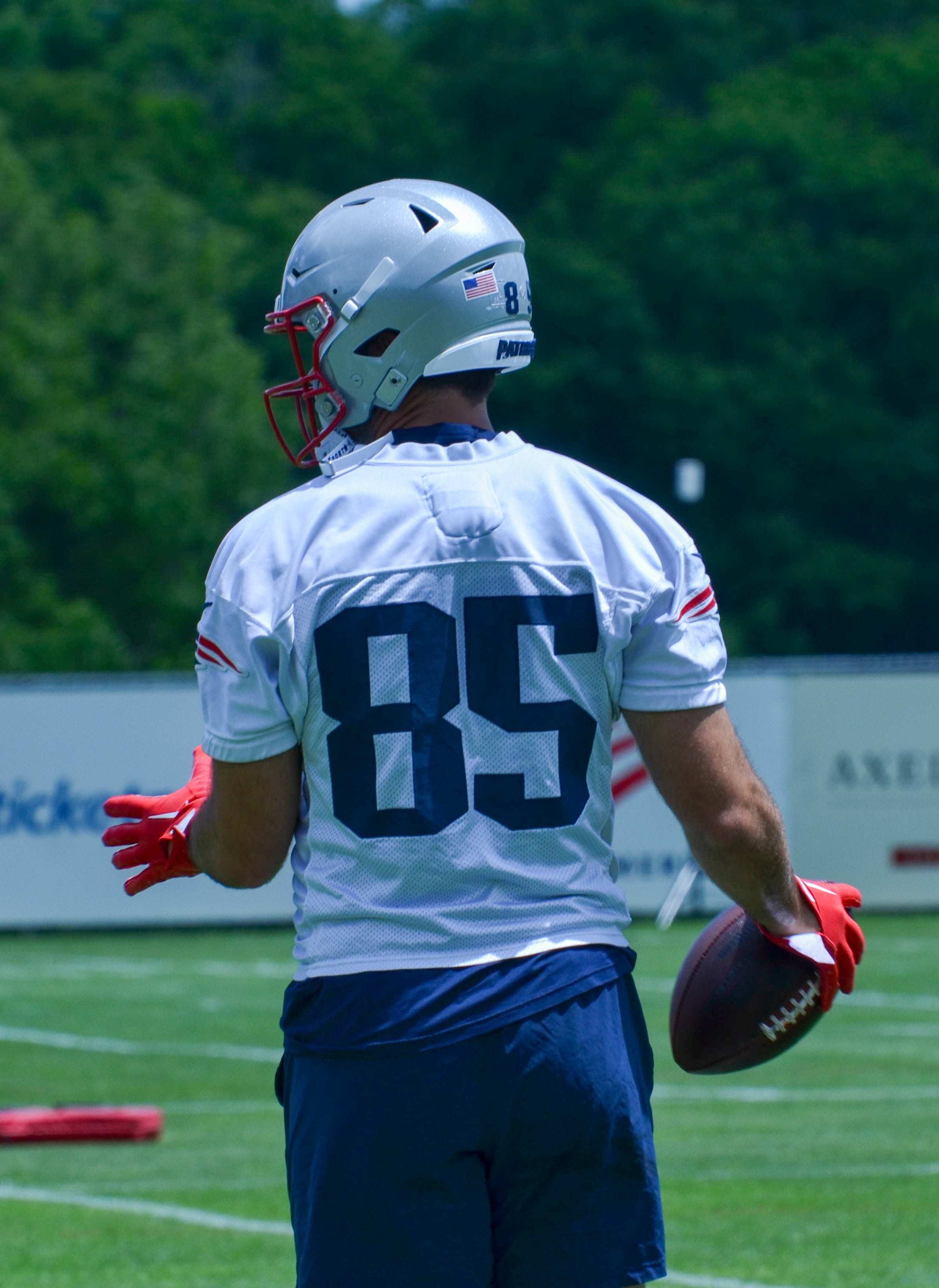 Patriots TE Hunter Henry at OTAs - May 29, 2024