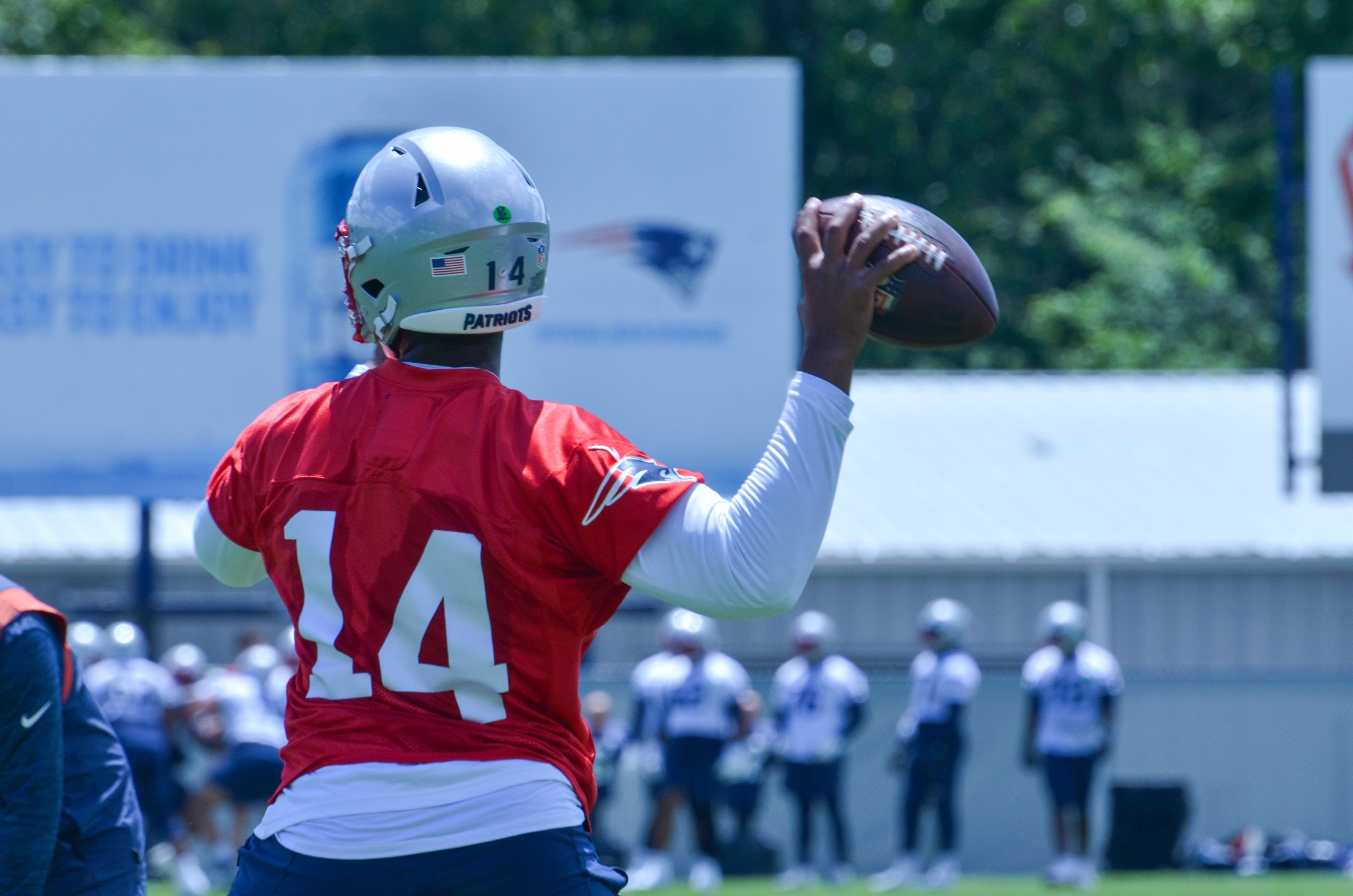 Patriots QB Jacoby Brissett throws the ball at the first day of Mandatory Minicamp at Gillette Stadium - June 10, 2024