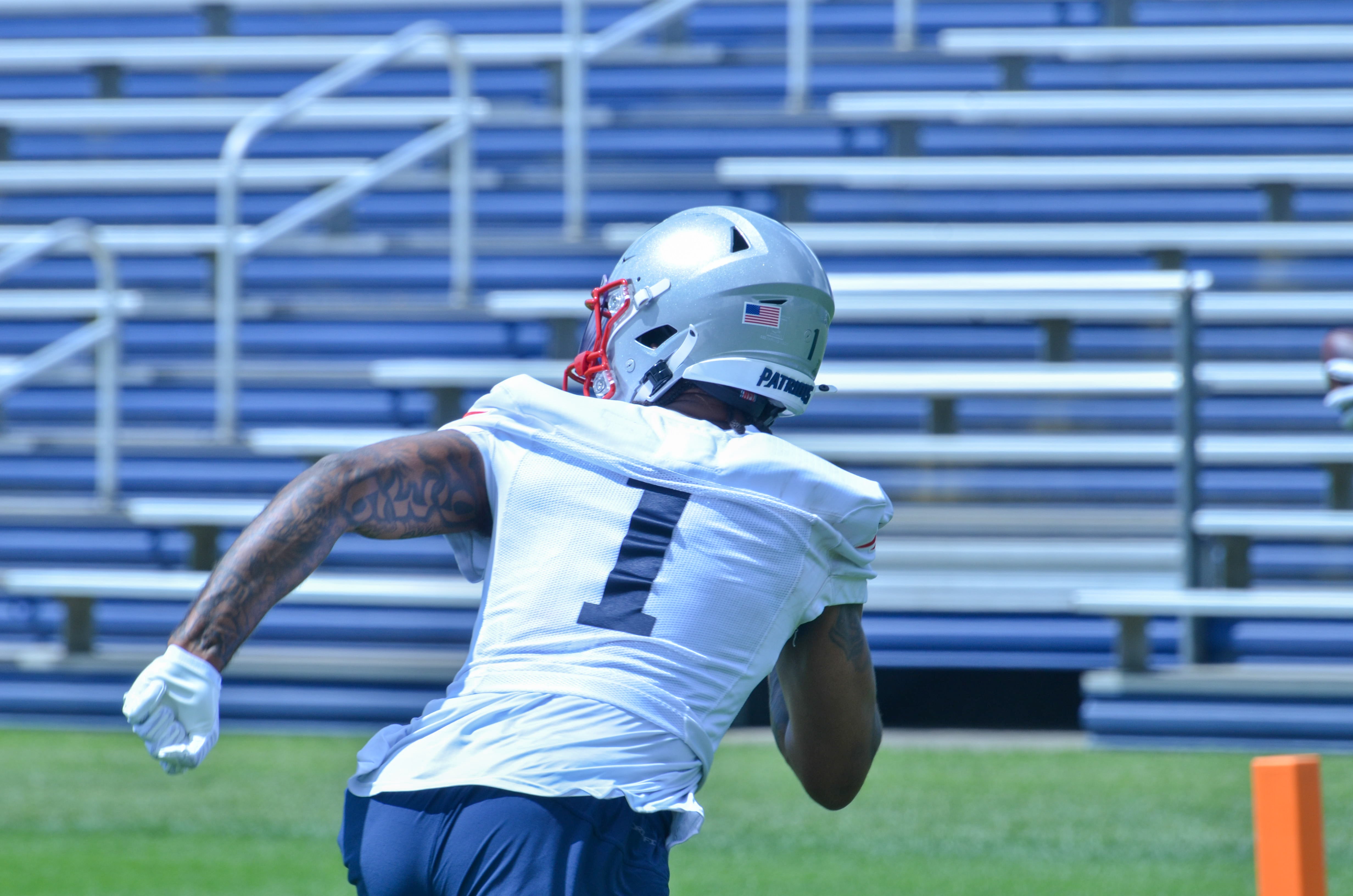 Patriots WR Ja'Lynn Polk runs his route for a drill during the team's final day of mandatory minicamp - June 12, 2024
