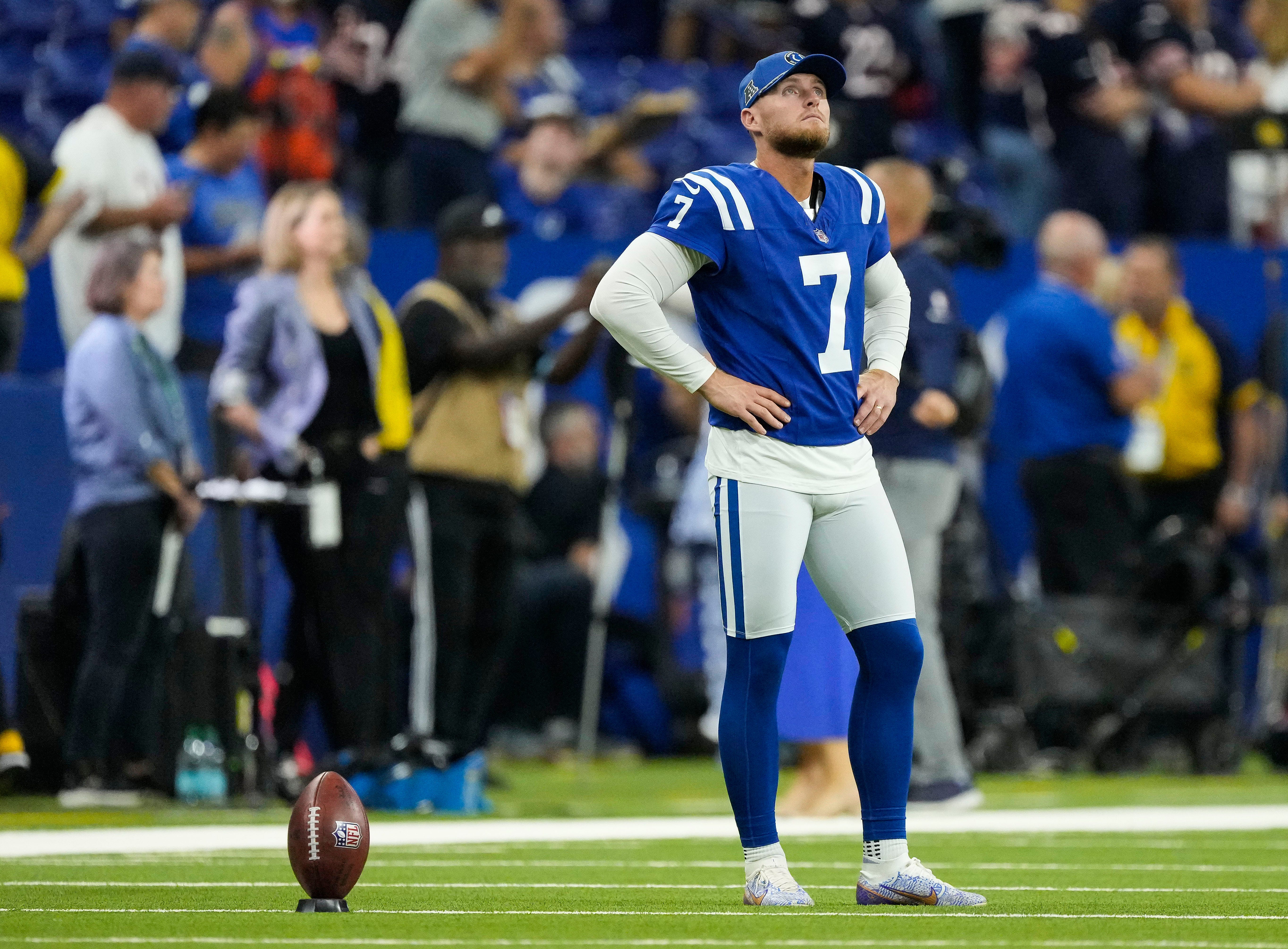 Indianapolis Colts place kicker Matt Gay (7) stands on the field during warm-up Sunday, Sept. 22, 2024, ahead of game against the Chicago Bears at Lucas Oil Stadium in Indianapolis.