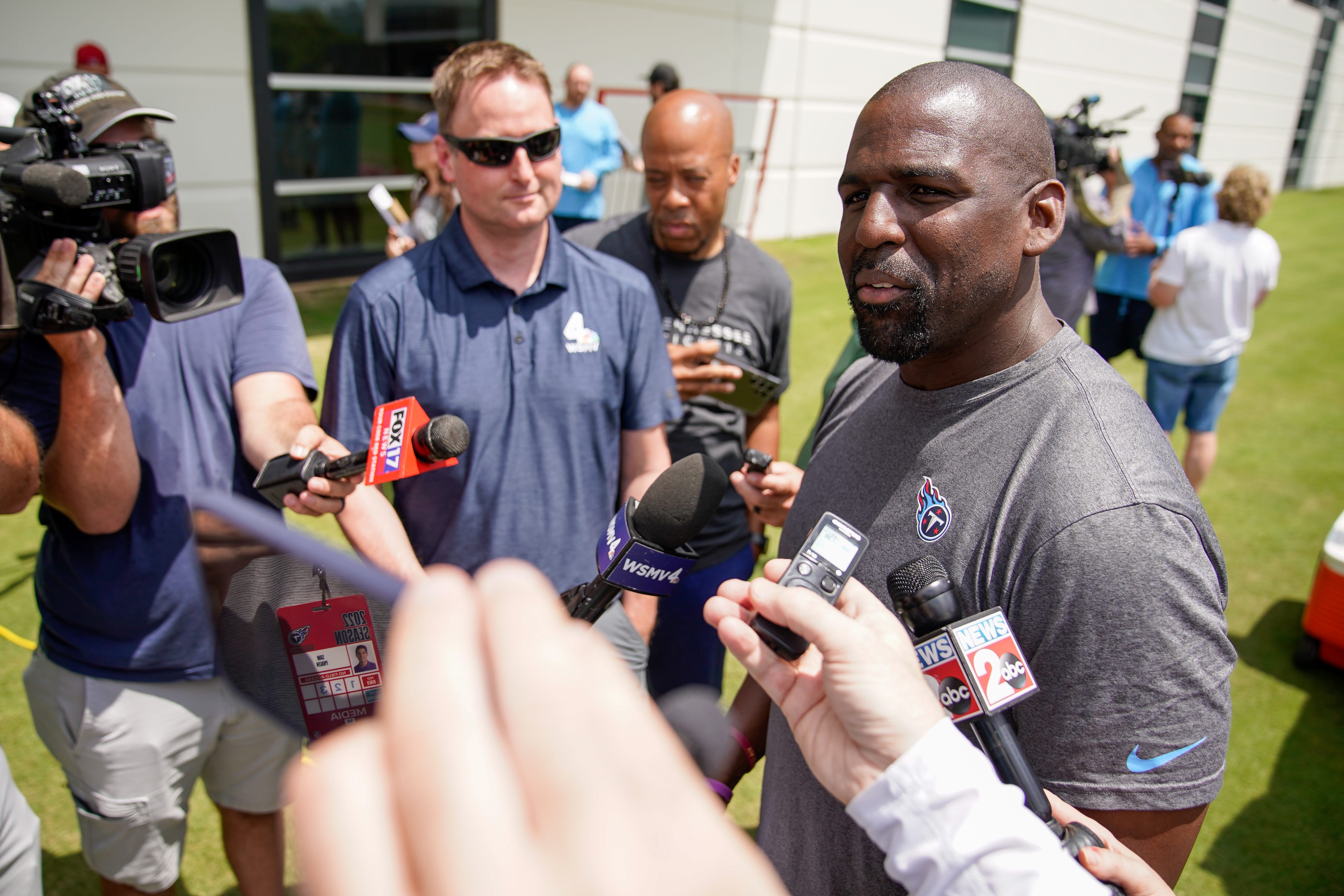 Tennessee Titans defensive pass game coordinator /cornerbacks Chris Harris speaks before an OTA practice at Ascension Saint Thomas Sports Park in Nashville, Tenn., Wednesday, May 31, 2023.