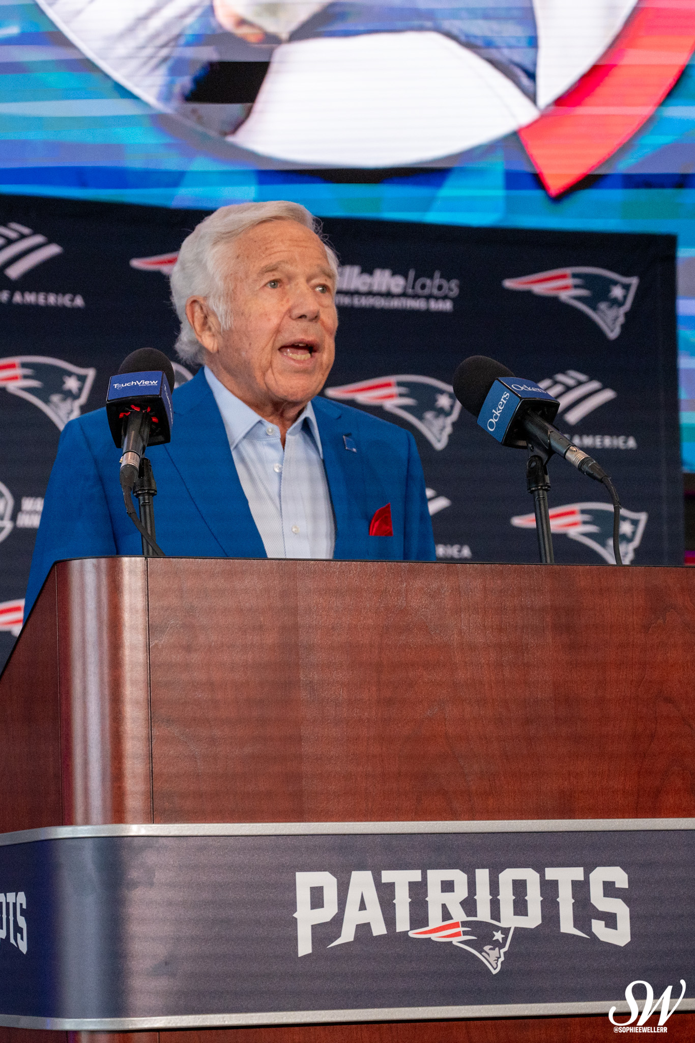 New England Patriots owner Robert Kraft speaks during Mike Vrabel's Introductory Press Conference