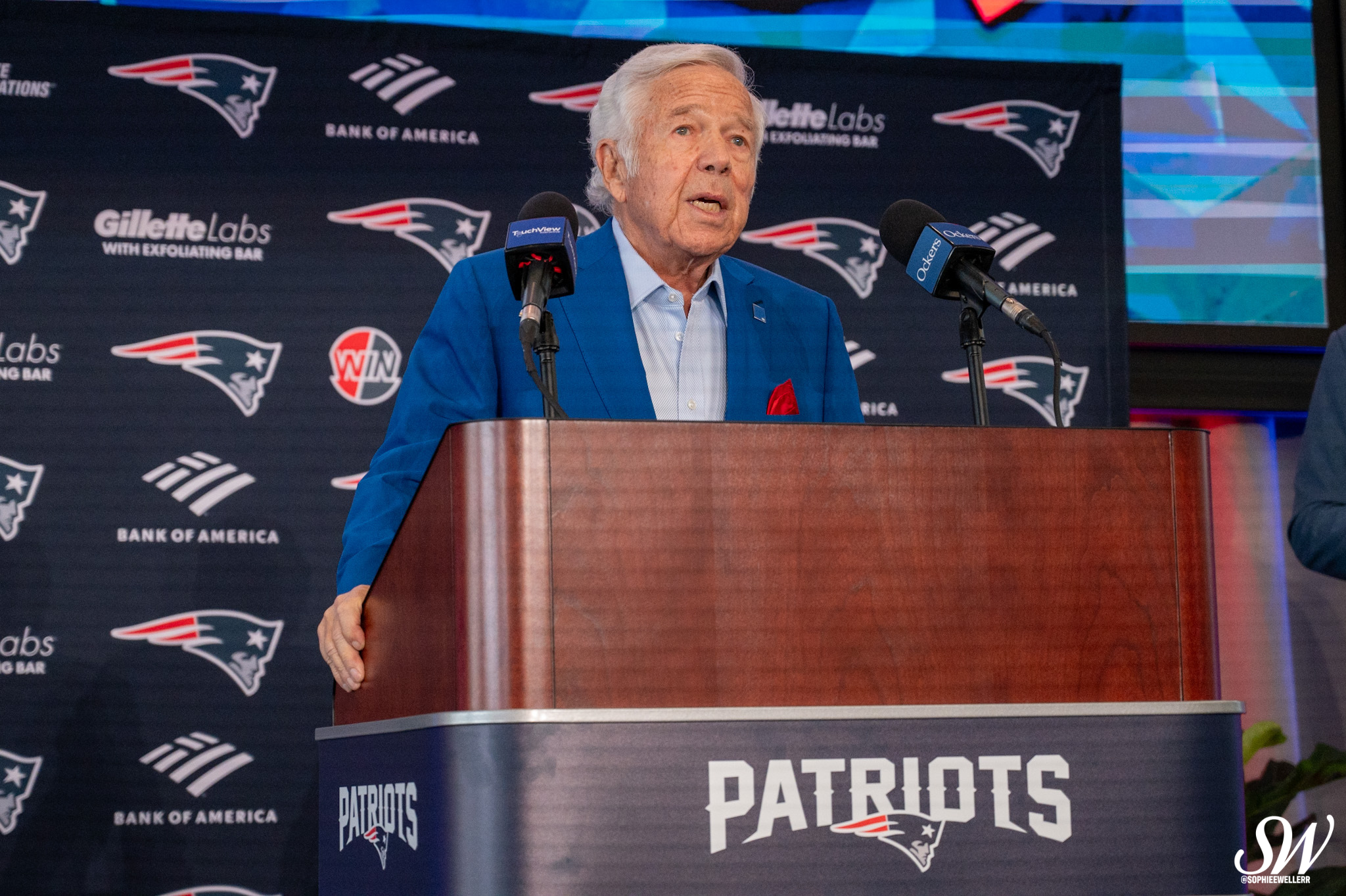 New England Patriots owner Robert Kraft speaks during Mike Vrabel's Introductory Press Conference
