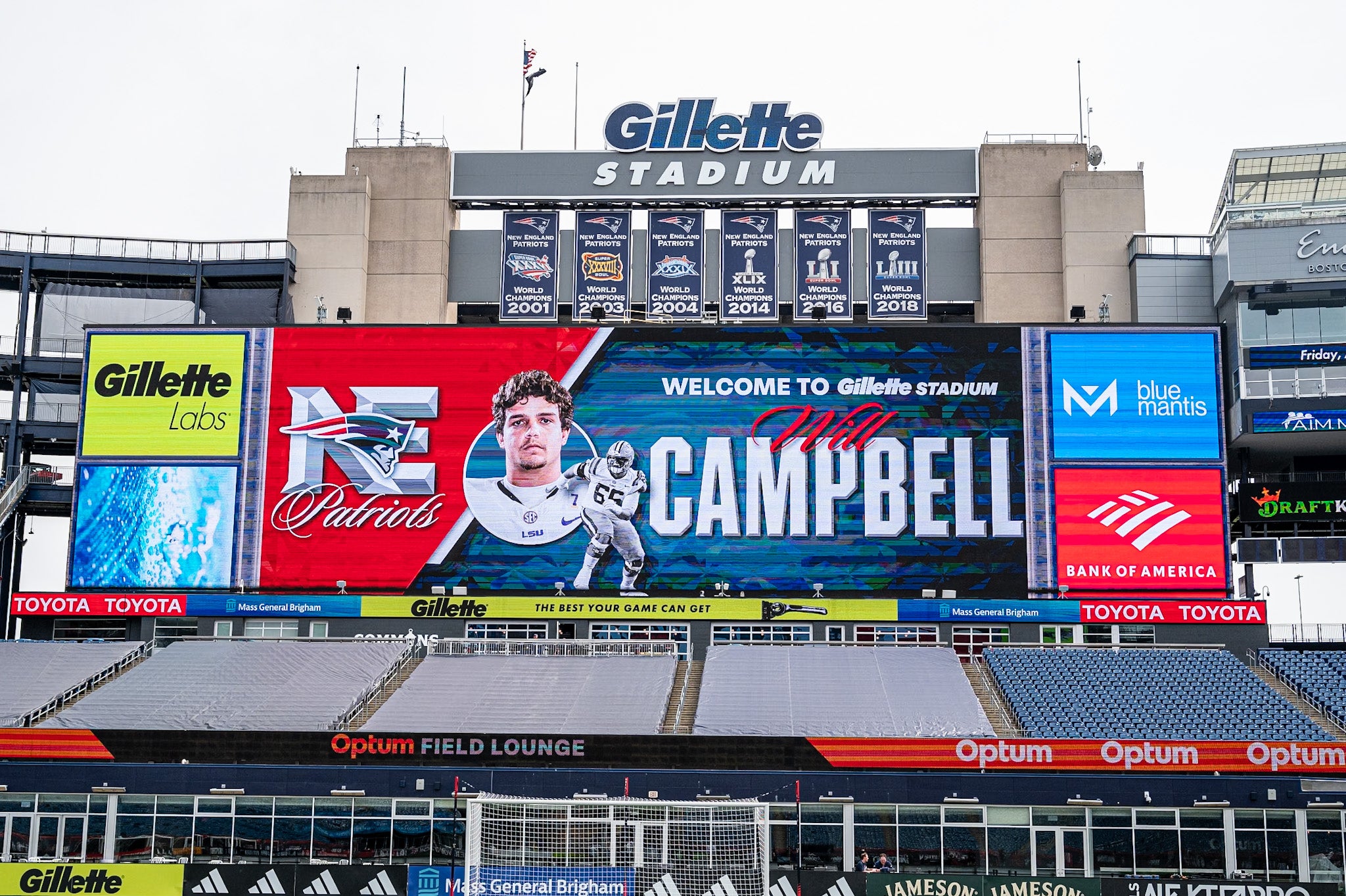 Patriots OT Will Campbell