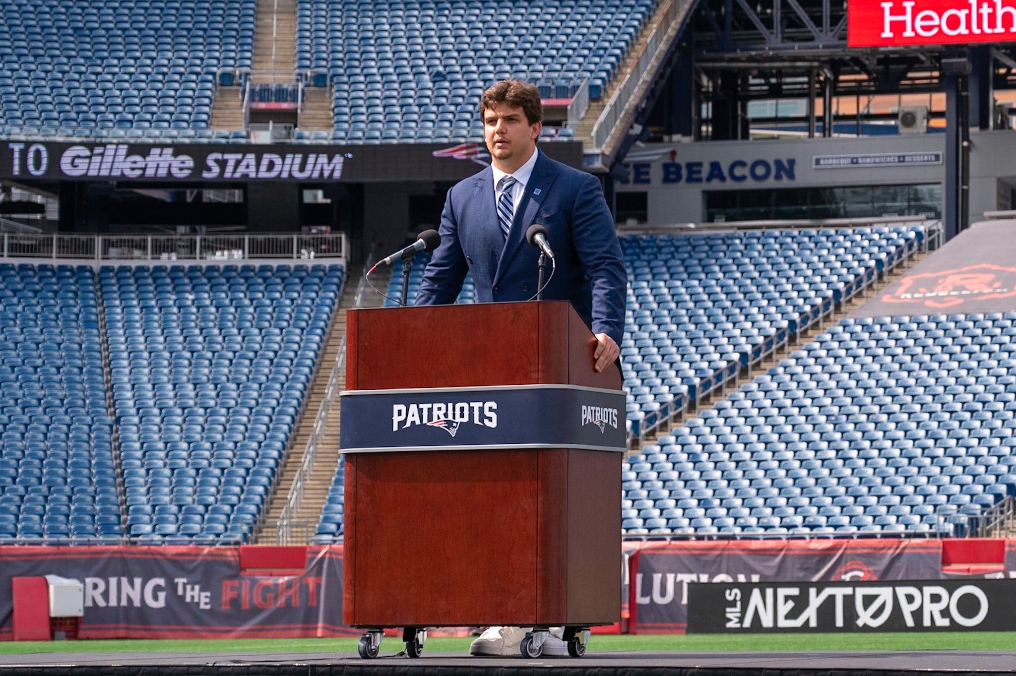 Patriots OT Will Campbell