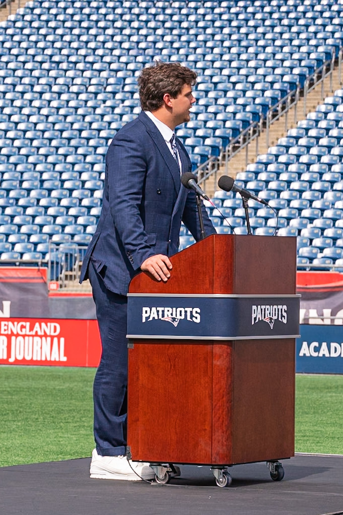 Patriots OT Will Campbell