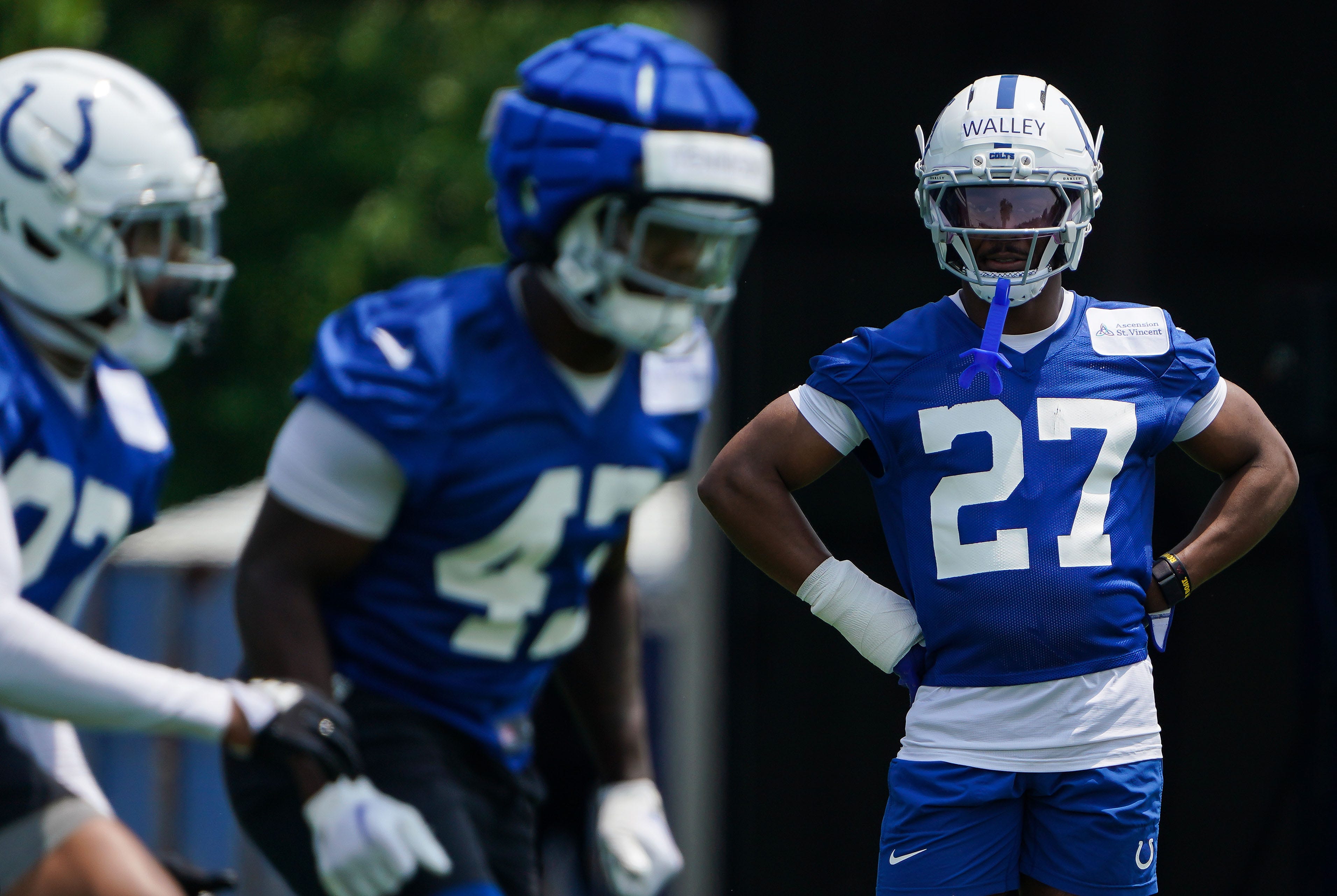 Indianapolis Colts cornerback Justin Walley (27) stands on the field Tuesday, June 10, 2025, during NFL Colts mandatory mini camp at the Indiana Farm Bureau Football Center in Indianapolis.