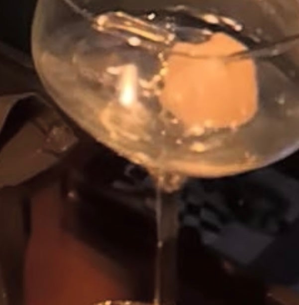 Taylor Swift's phone screensaver