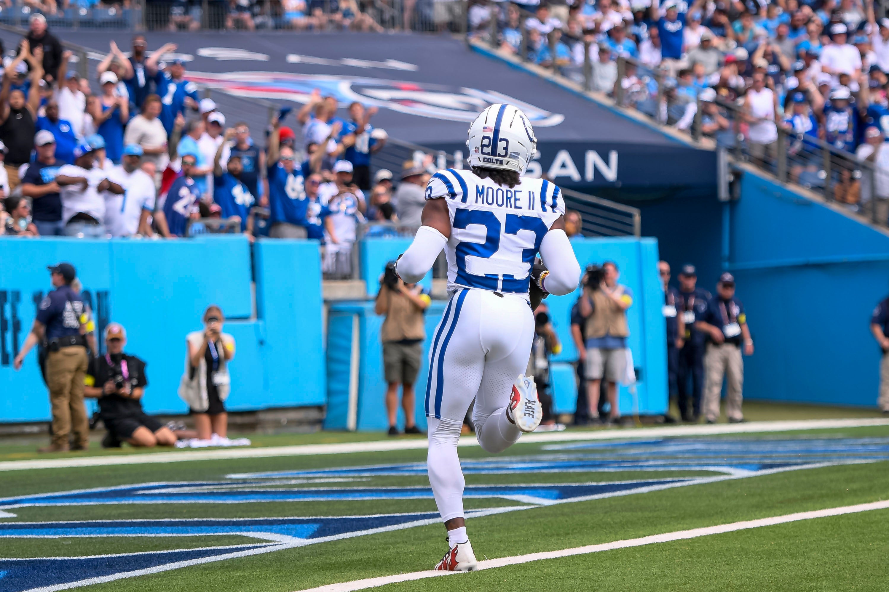 Colts CB Kenny Moore II walks into the endzone for a pick six
