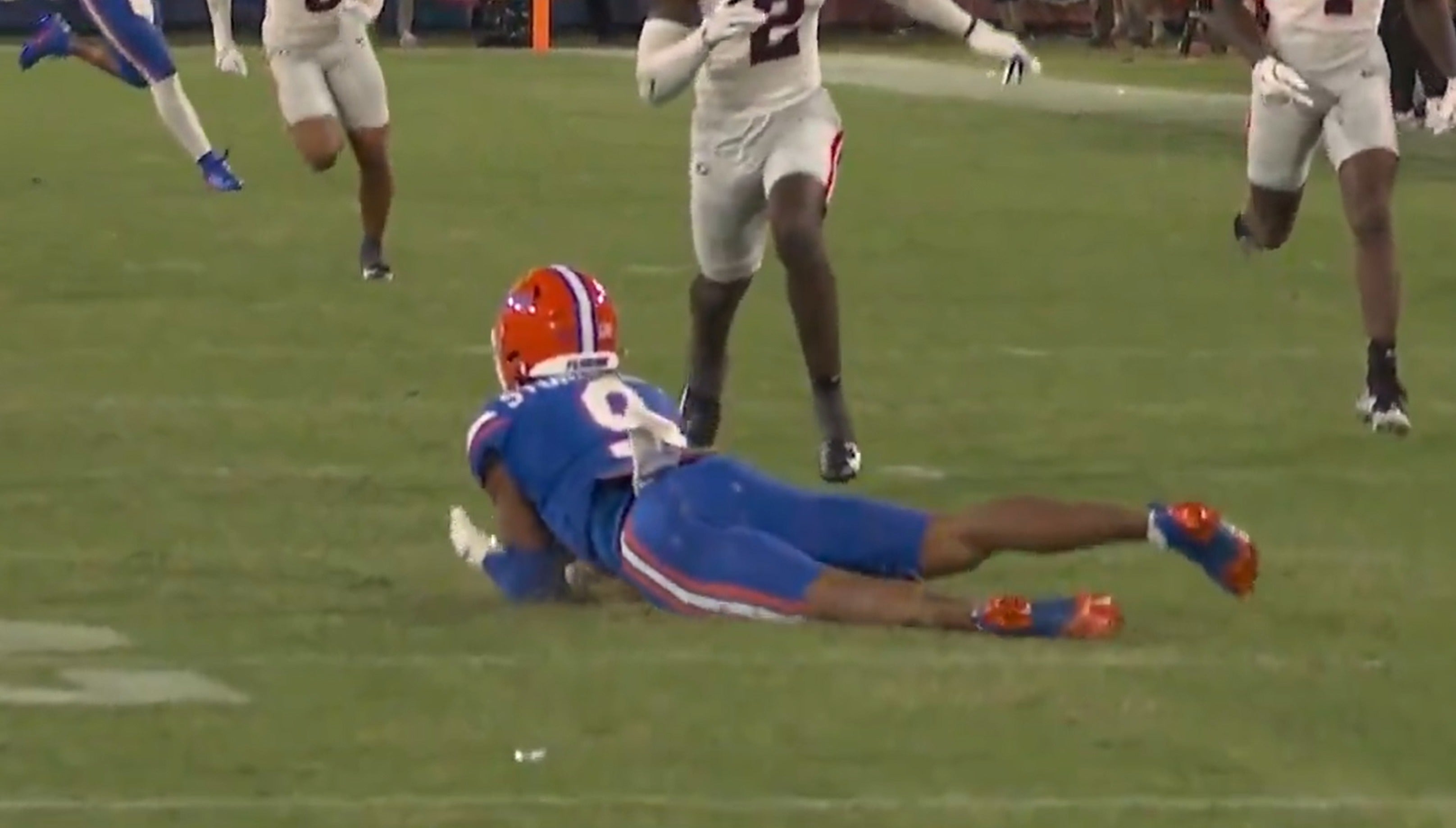 Florida Gators wide receiver J. Michael Sturdivant makes a catch that was ruled incomplete by the officials in the fourth quarter of the 24-20 loss to the Georgia Bulldogs on November 1st, 2025 at EverBank Field in Jacksonville, Florida.