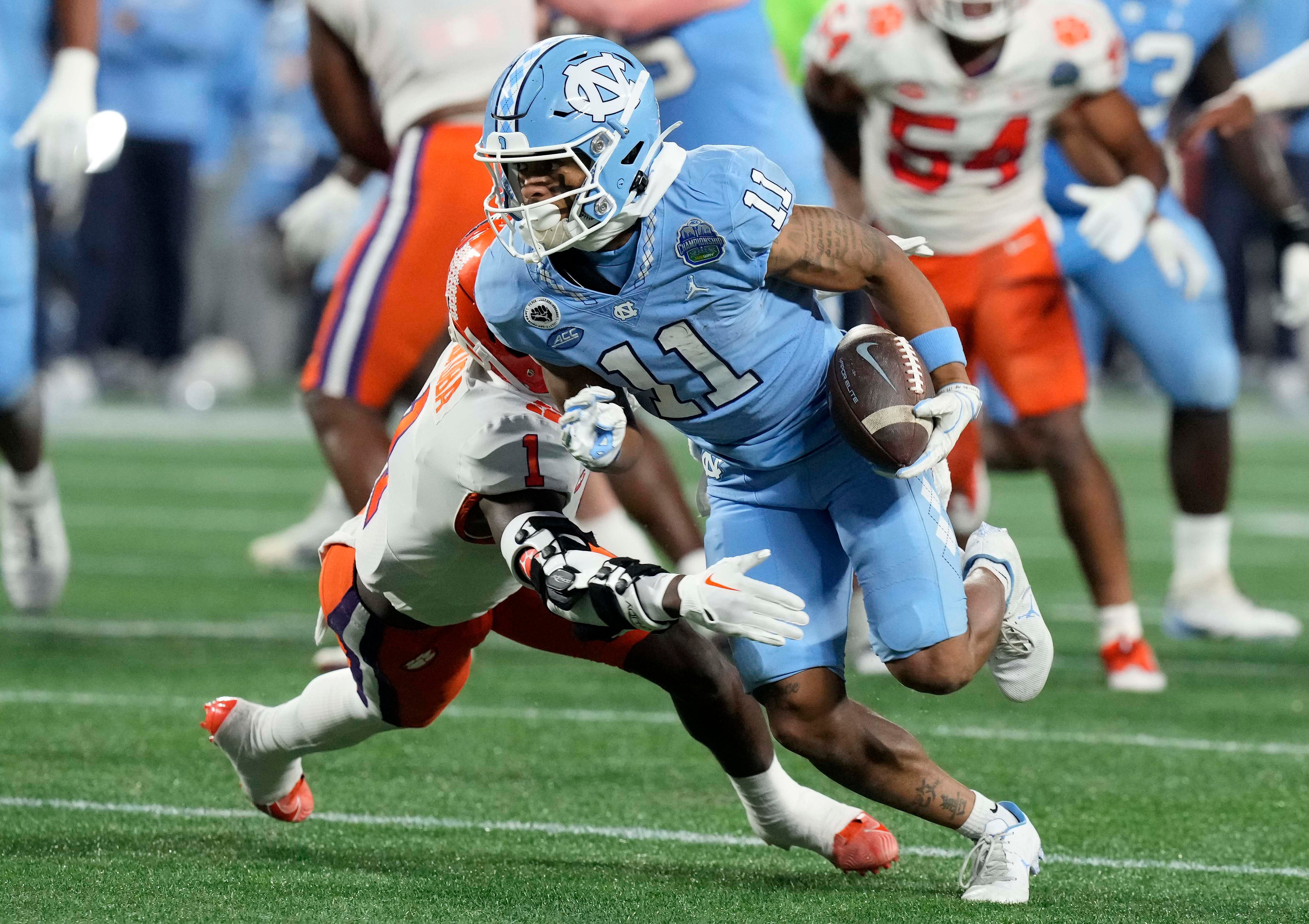 Colts WR Josh Downs in college at North Carolina