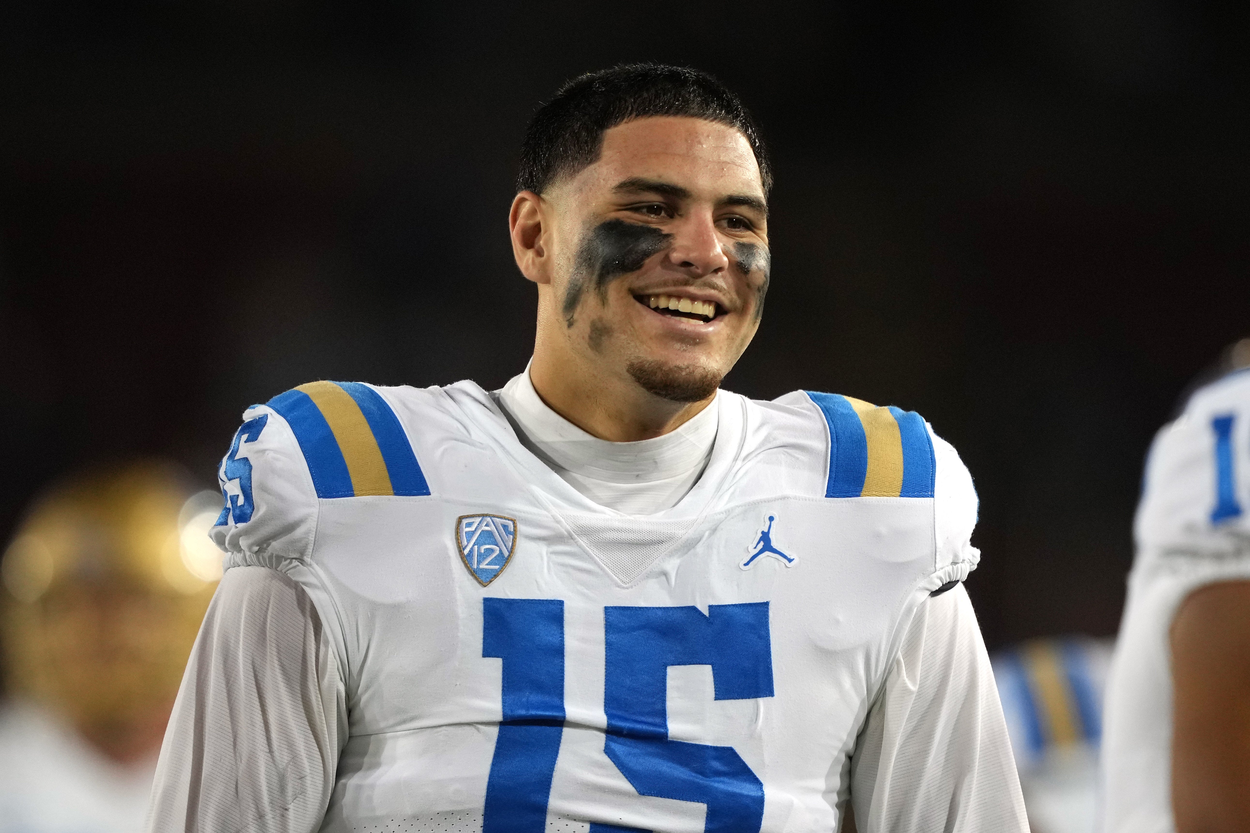 Colts EDGE Laiatu Latu in college at UCLA