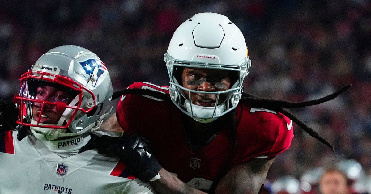 Arizona Cardinals' Larry Fitzgerald excels by adapting