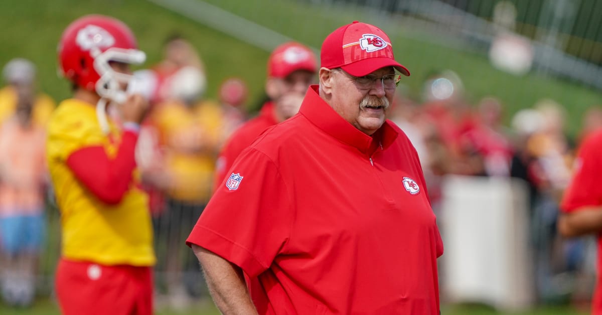 Chiefs Training Camp: Isiah Pacheco's waiting to be cleared for