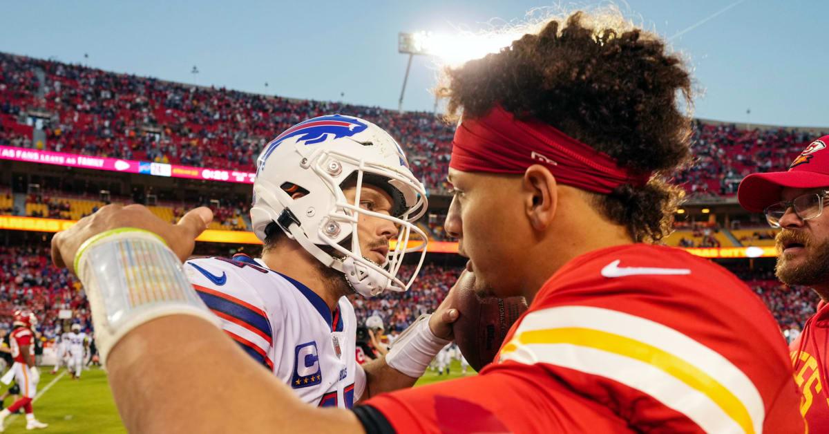 Josh Allen vs Patrick Mahomes: Superstars of the NFL and its next