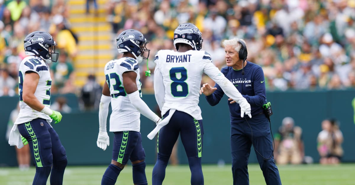 Rodrigue] When the Rams traveled to Seattle in Week 1, the younger  receivers asked McVay if Kupp could travel with the team so he could be on  the sideline with them. :