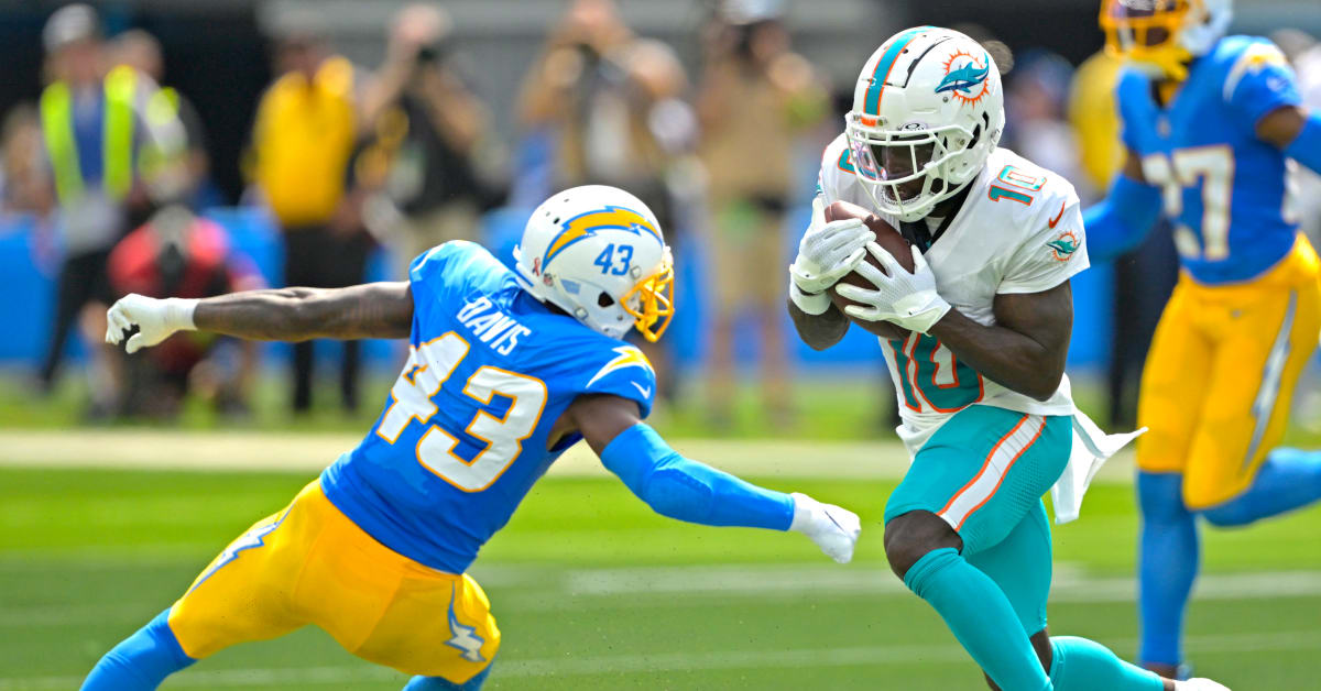 Dolphins outlast Chargers 36-34 in wild opener