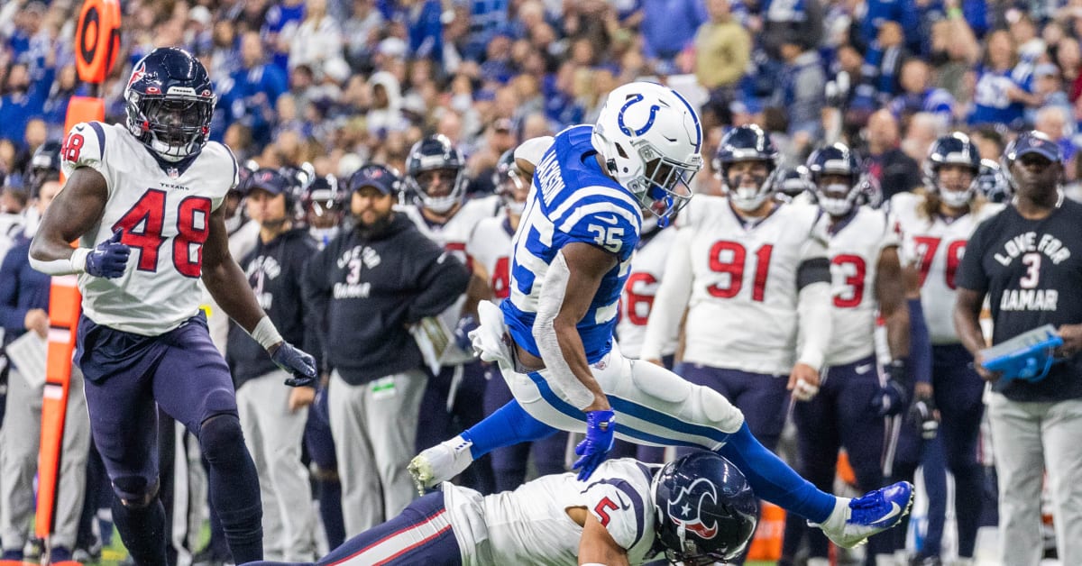 Houston Texans safety M.J. Stewart (29) is introduced before an NFL  football game against the Indianapolis Colts Sunday, Sept. 17, 2023, in  Houston. (AP Photo/David J. Phillip Stock Photo - Alamy