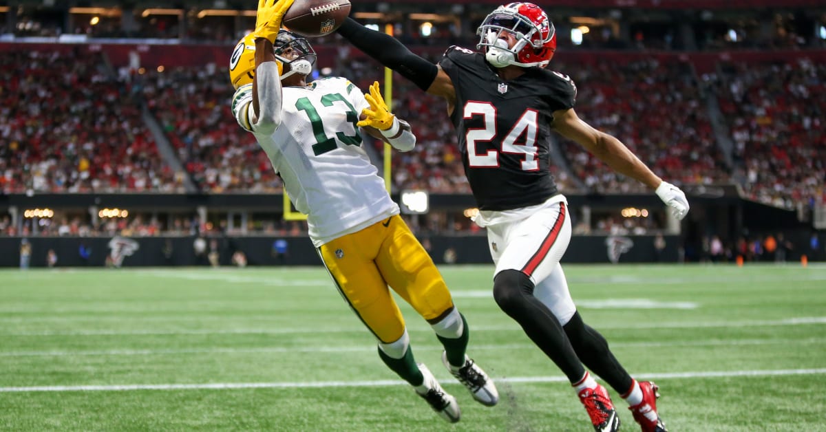 Packers lose LG Elgton Jenkins to knee injury vs. Falcons