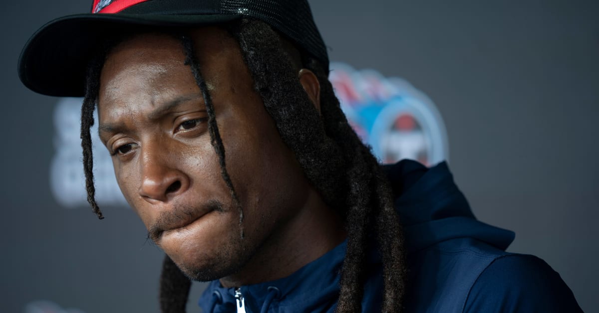 Should Kansas City Chiefs fans be worried about WR DeAndre Hopkins' MCL