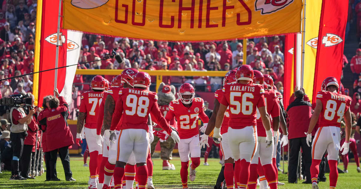 Will Chiefs DB Chamarri Conner, LT D.J. Humphries Play In Week 17 Vs ...