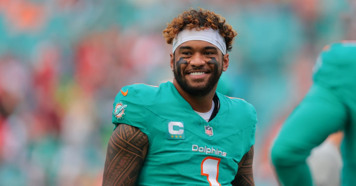 New 2025 NFL mock draft has the Miami Dolphins making a selection that
