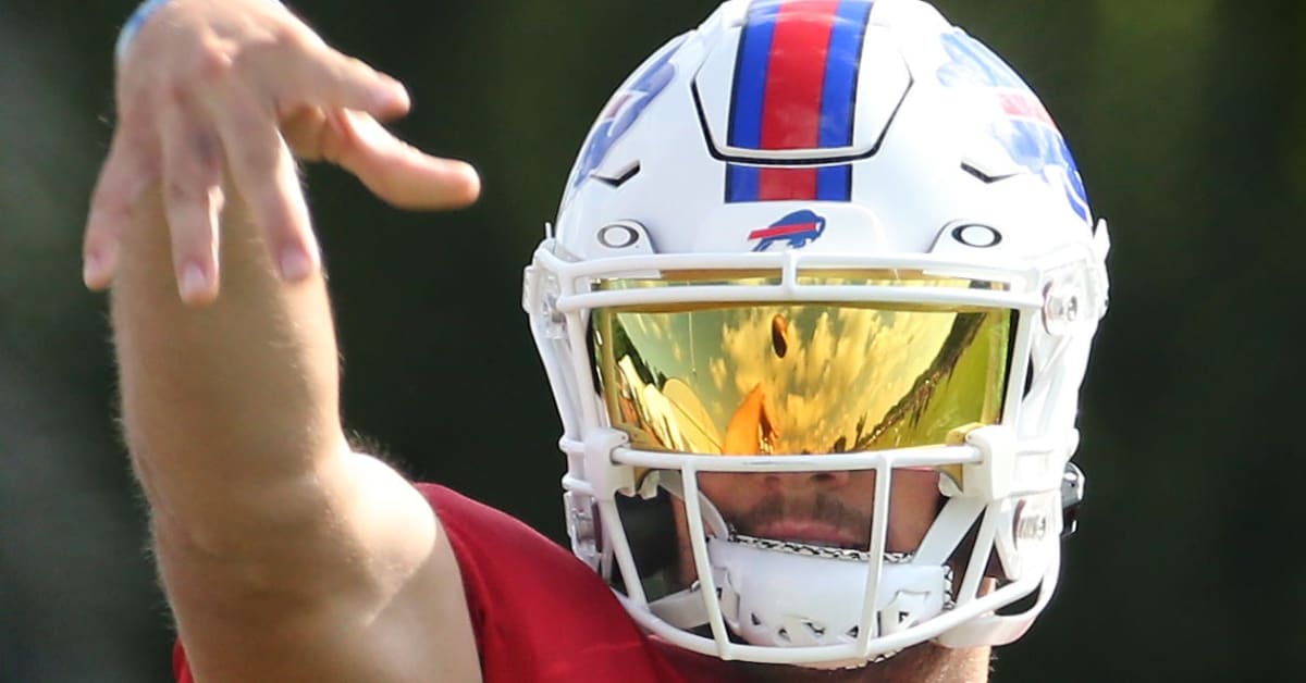 Bills resign OL David Quessenberry A to Z Sports