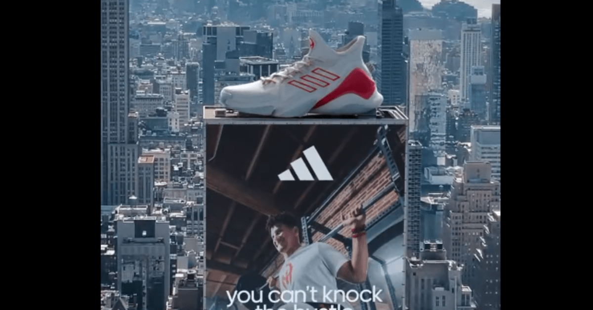 Patrick mahomes best sale new shoes