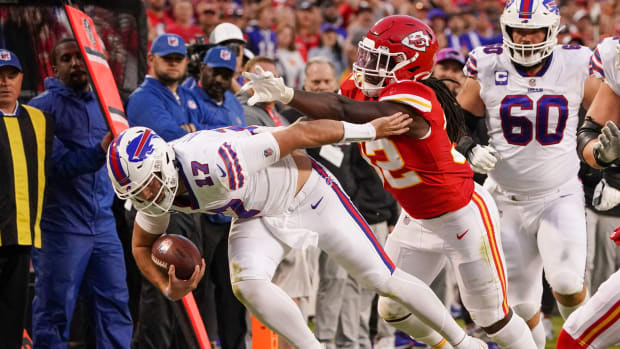 Chiefs' Nick Bolton ranked in PFF's 'young ascending' linebacker tier